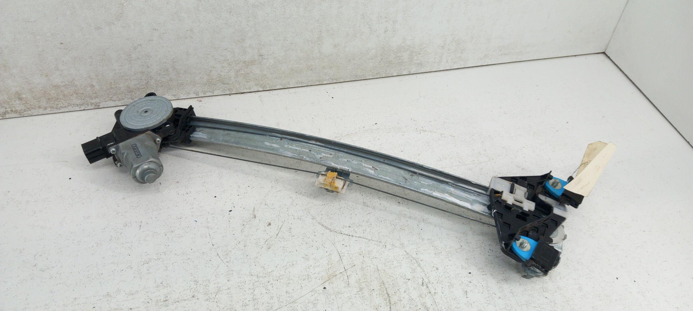 Alzacristalli elettrico posteriore destro HONDA CIVIC 8 PHASE 2 Gasolina - 1