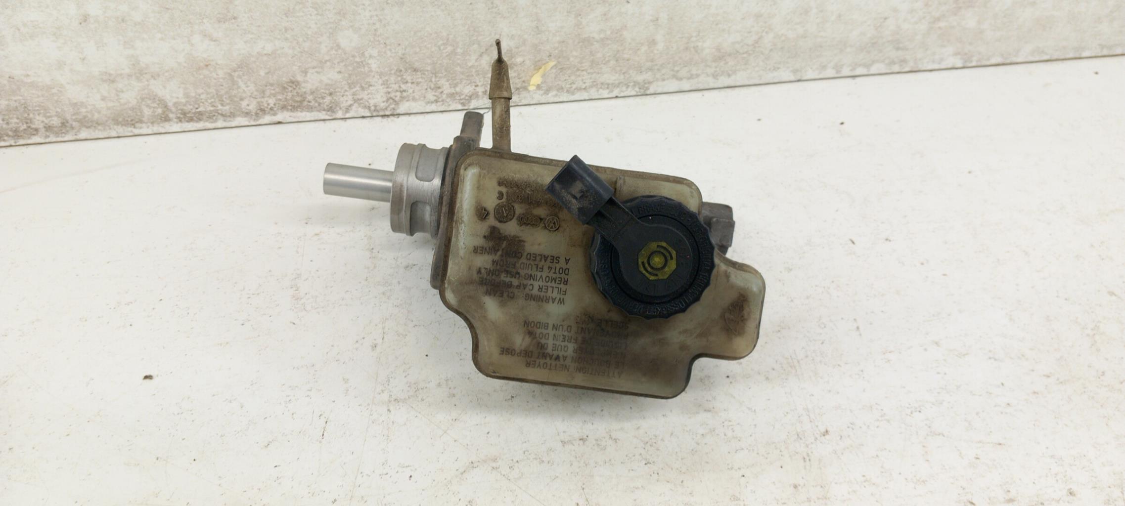 Cilindro maestro (freno) VOLKSWAGEN GOLF 5 Gasolina - 1