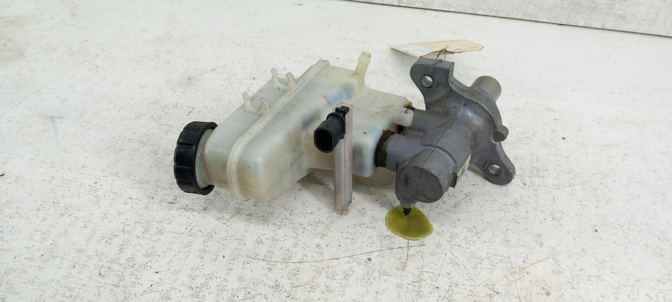 Cilindro maestro (freno) OPEL MERIVA B PHASE 1 Gasolina - 1