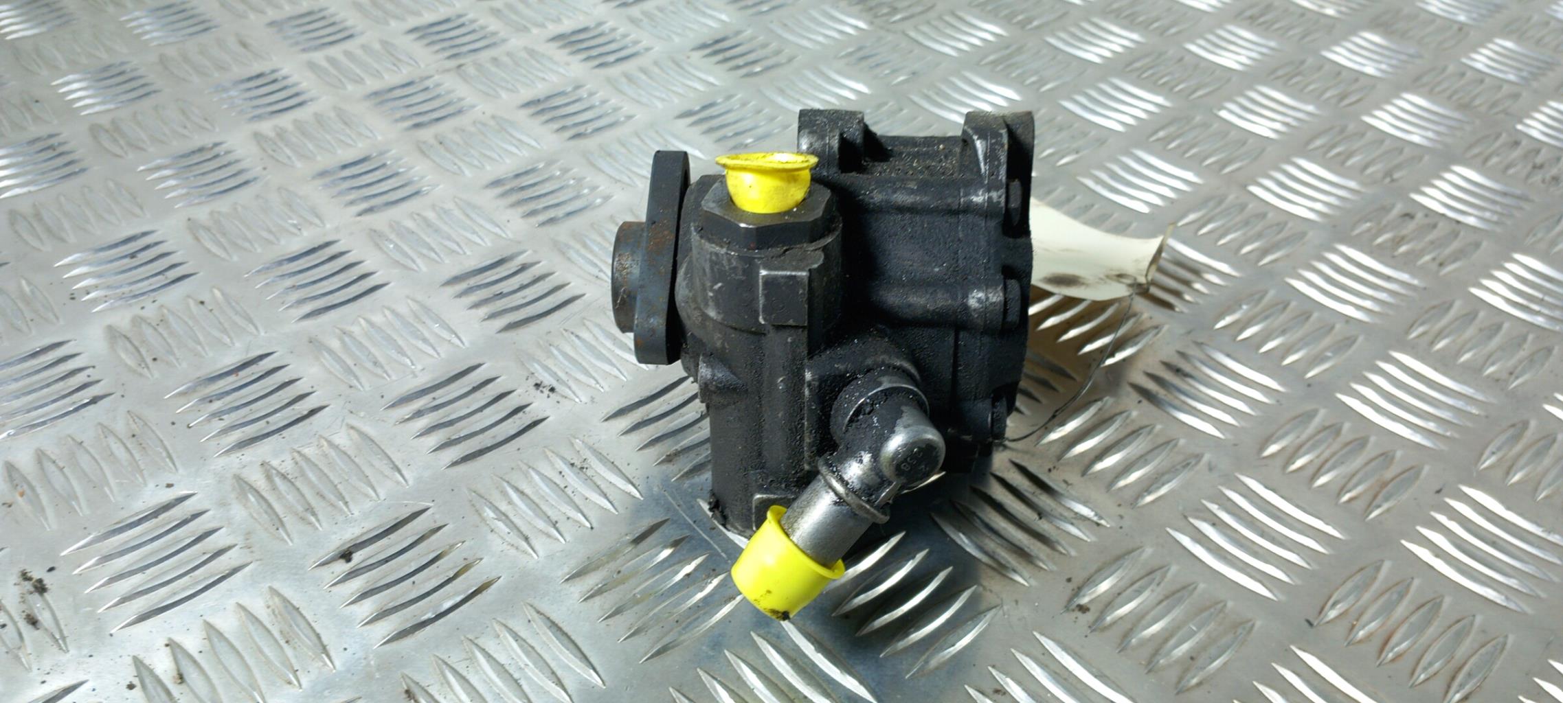 Pompe de direction BMW SERIE 3 E36 TOURING BREAK Essence - 1