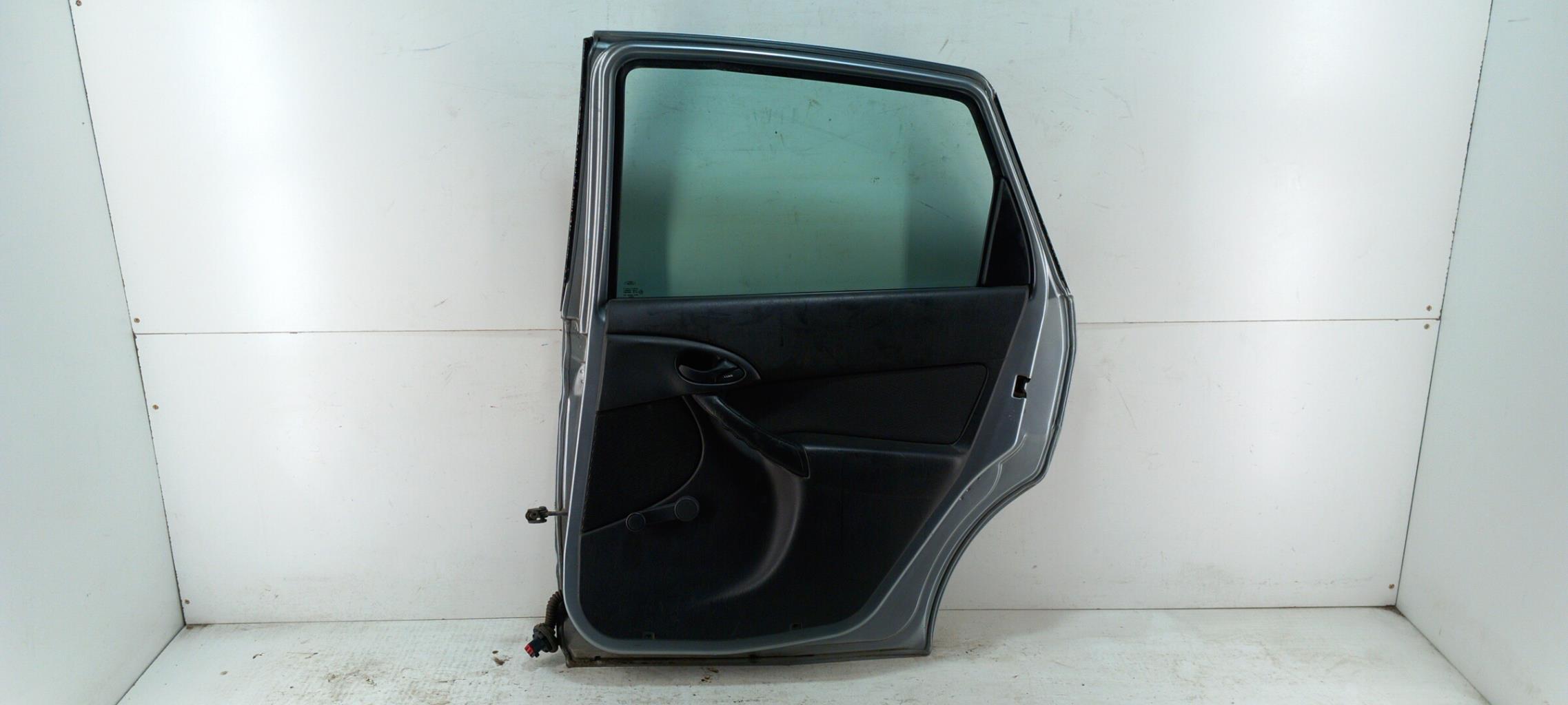 Puerta trasera derecha FORD FOCUS 1 Diésel - 1