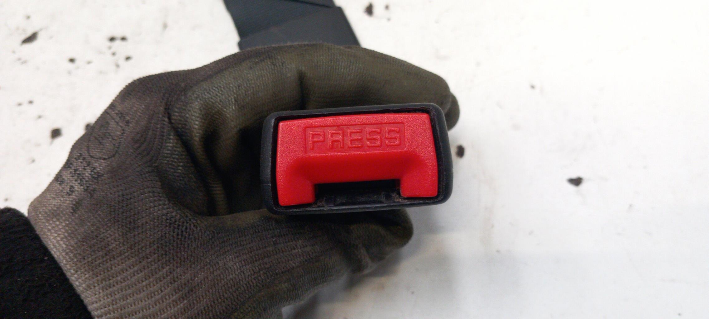 Aggancio cintura sicurezza posteriore destro CITROEN C3 1 PHASE 1 Gasolina - 1