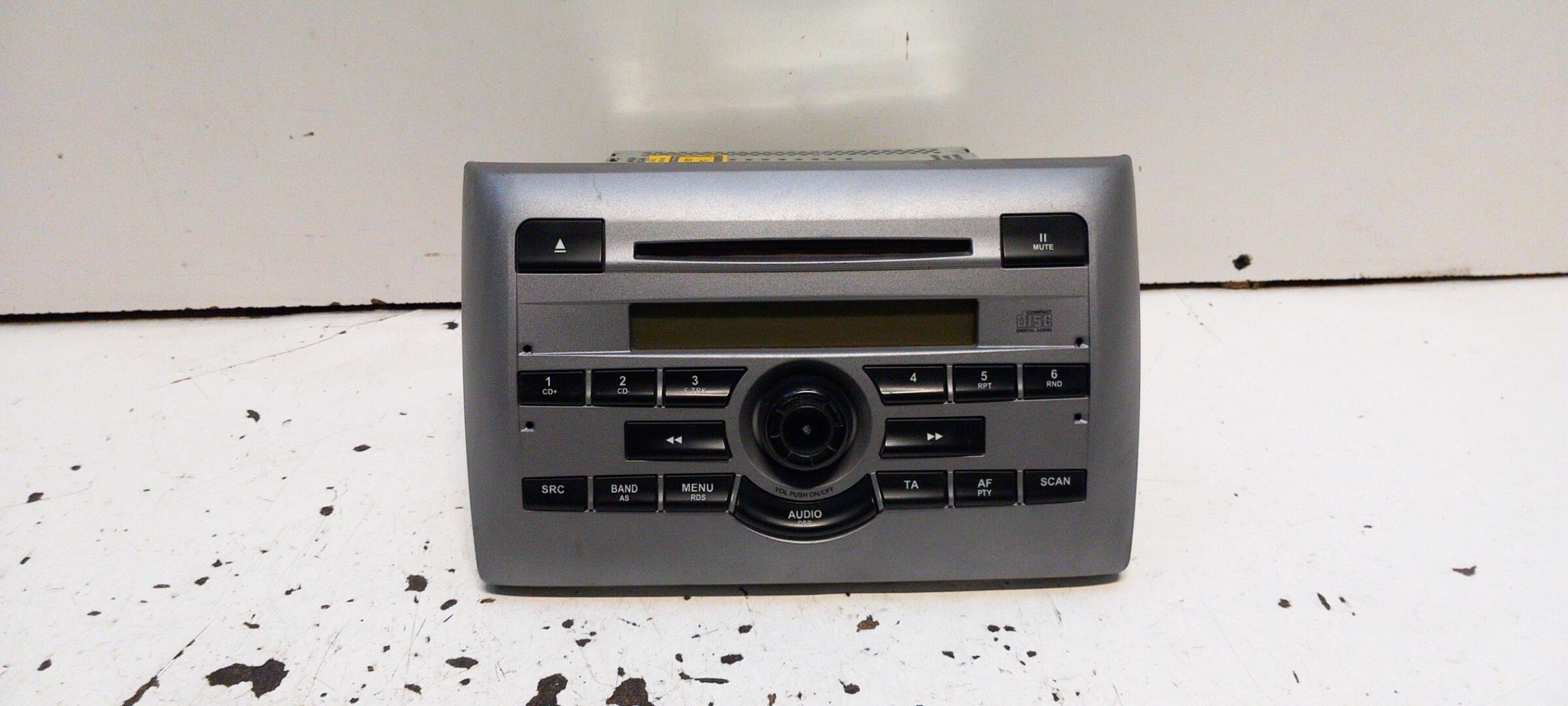Autoradio originale FIAT STILO Diésel - 1
