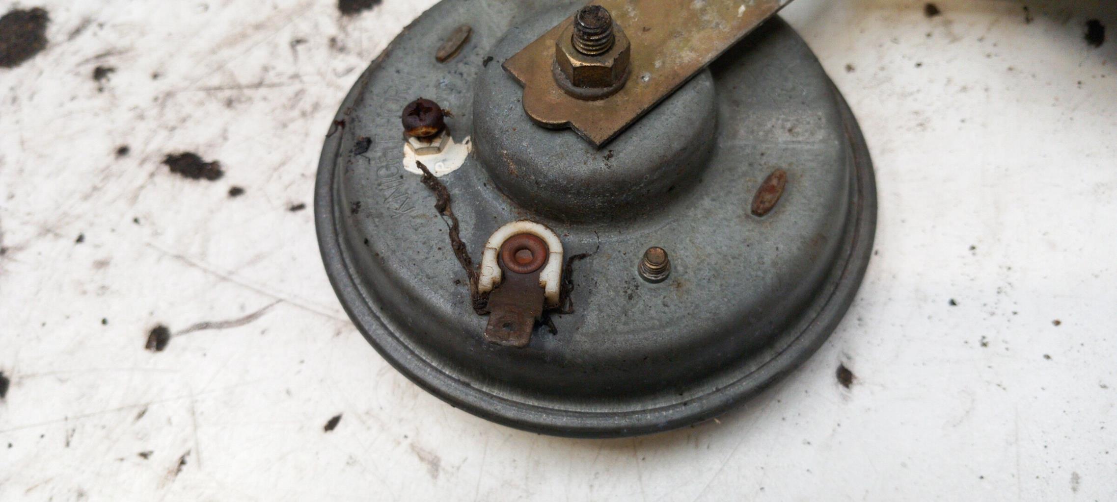 Avertisseur/Klaxon MAZDA 626 2 PHASE 3 Essence - 1