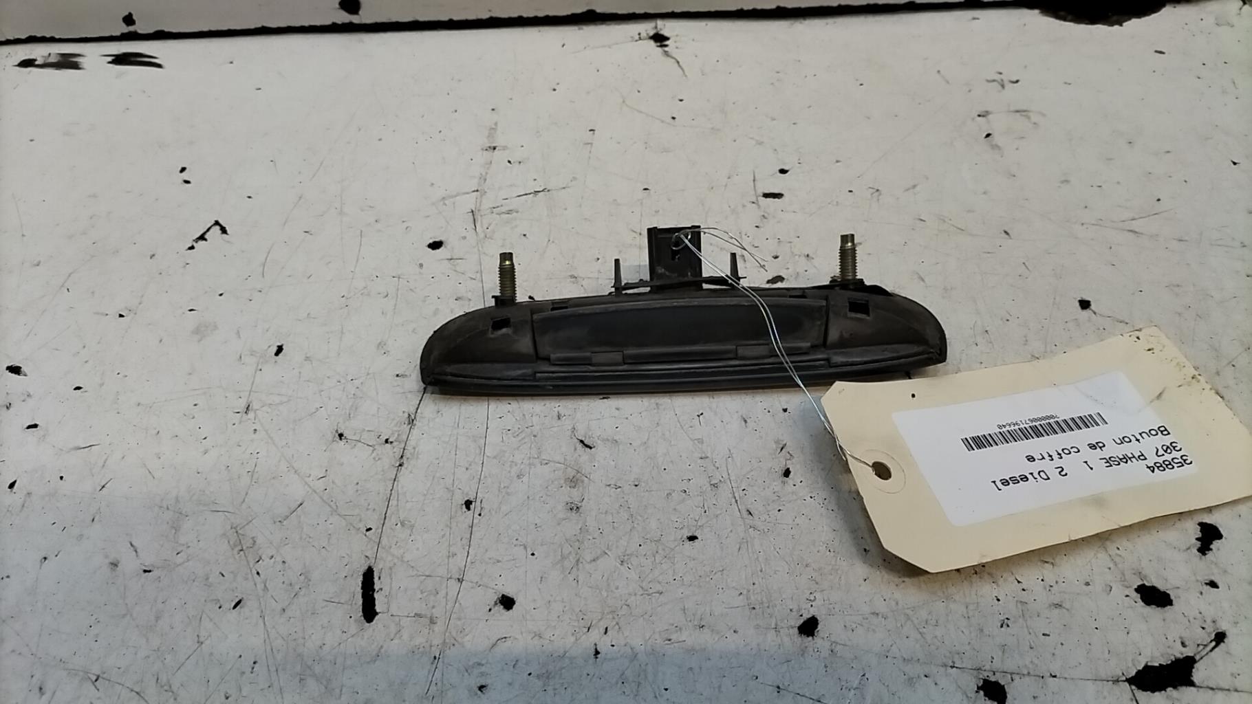 Bouton de coffre PEUGEOT 307 PHASE 1 Diesel - 1