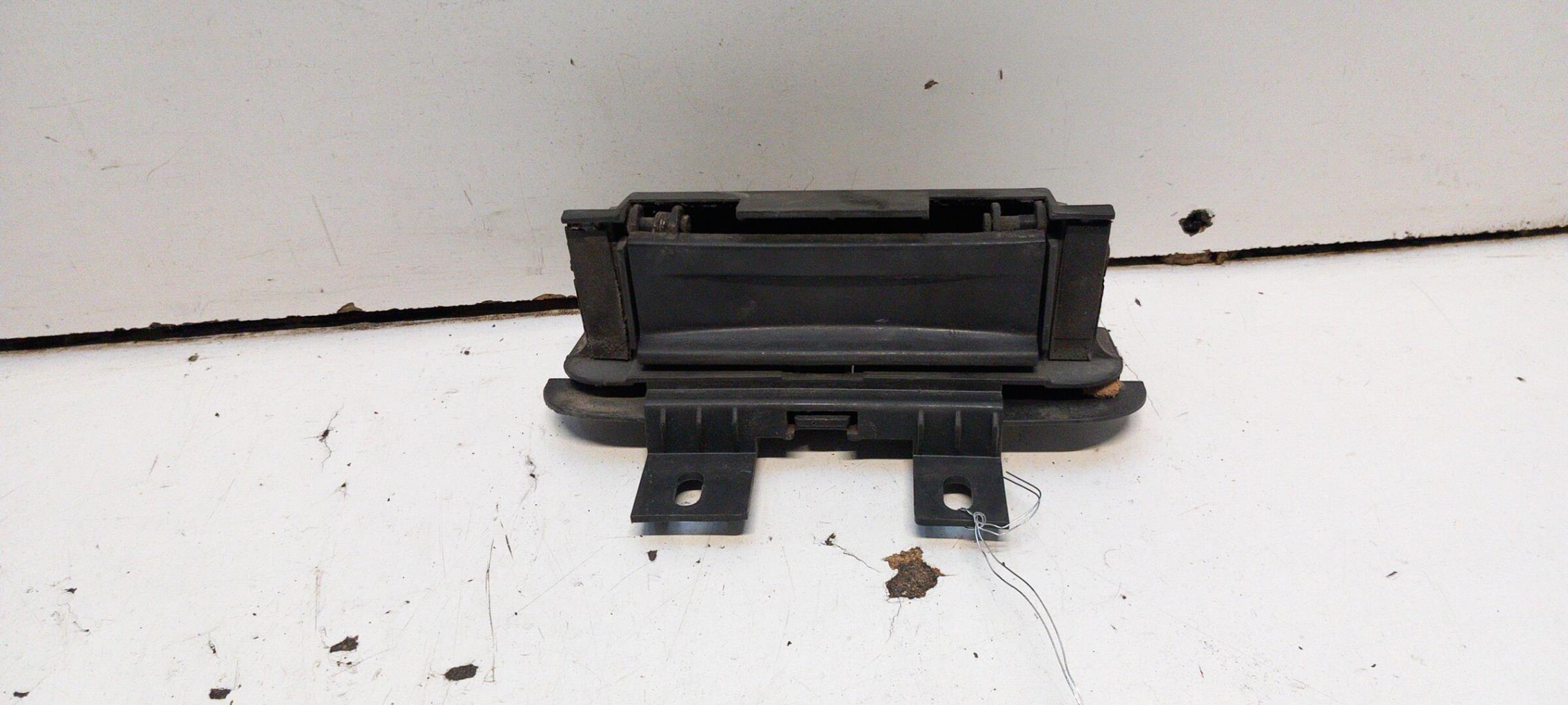 Bouton de coffre CITROEN XM PHASE 1  - 1