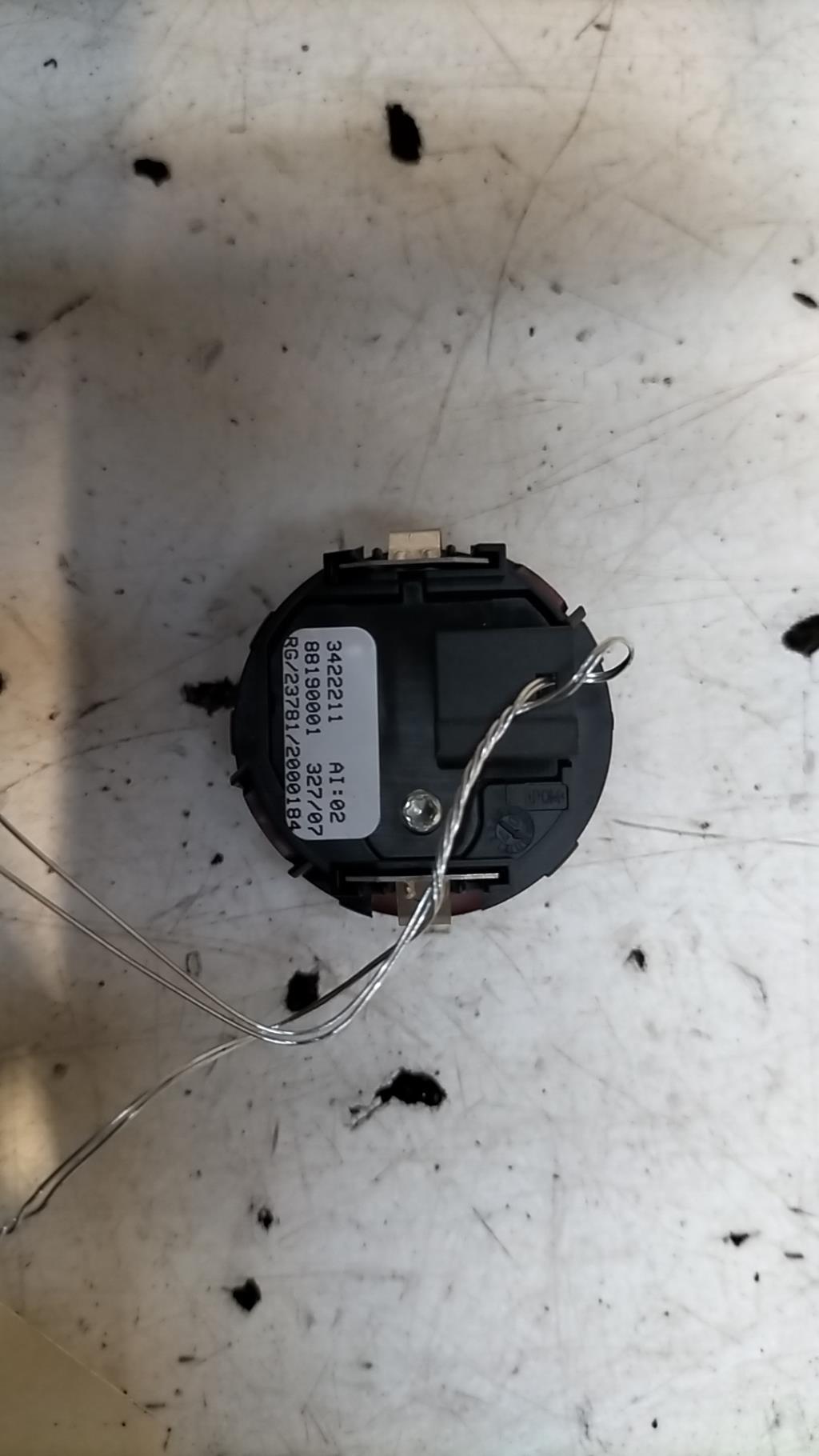 Bouton de warning MINI MINI 2 R56 PHASE 1 Diesel - 1