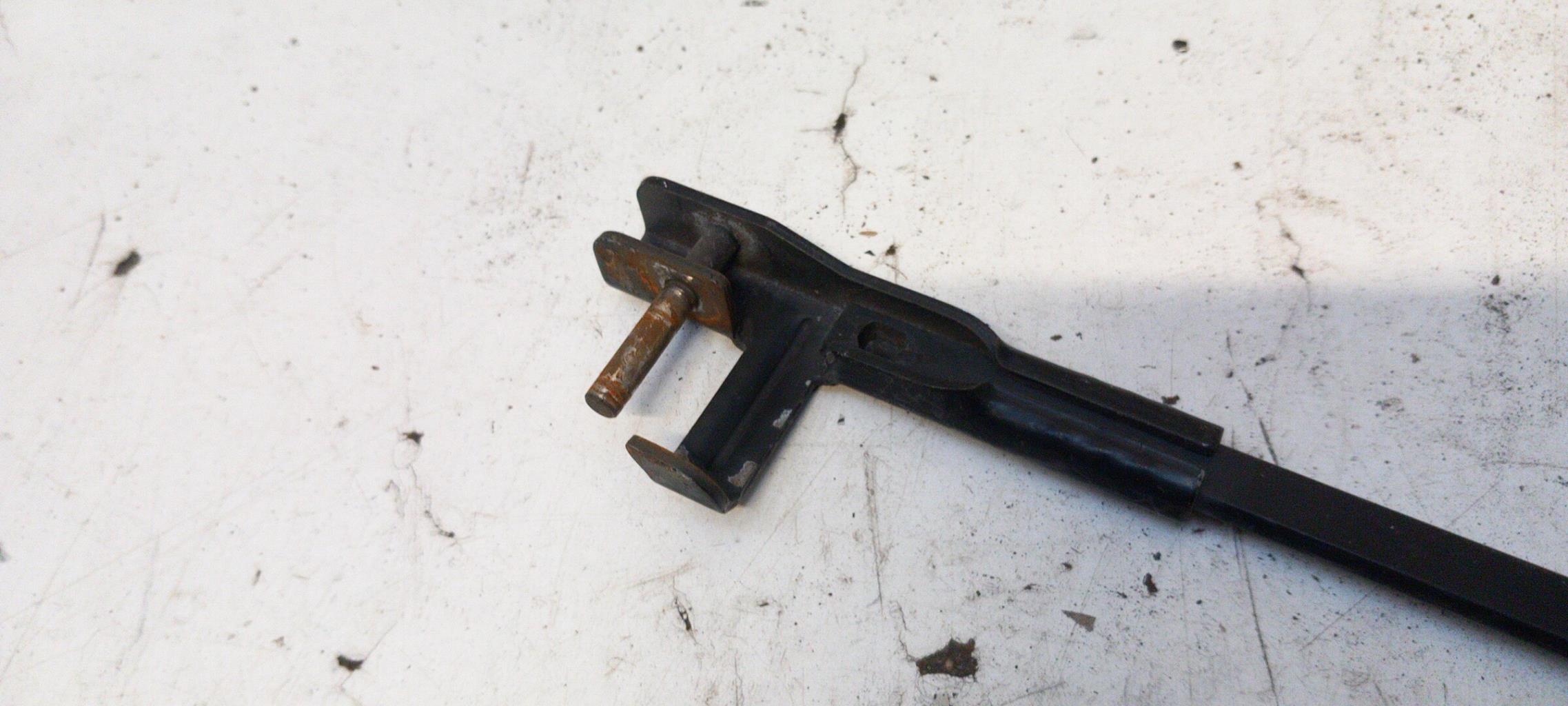 Braccio tergicristallo anteriore sinistro FORD C-MAX 1 PHASE 1 Gasolina - 1