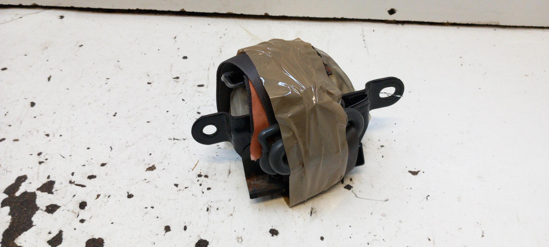 Ceinture avant droit MAZDA 626 2 PHASE 3 Essence - 1