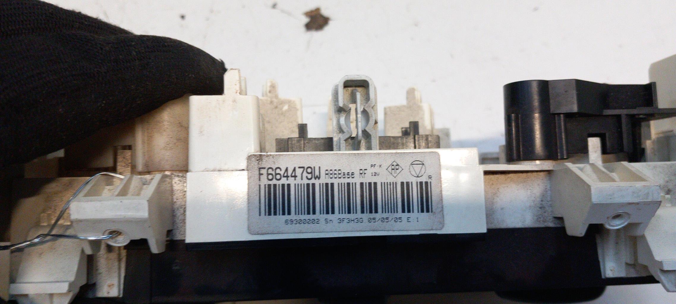 Commande chauffage CITROEN C3 1 PHASE 1 Essence - 1