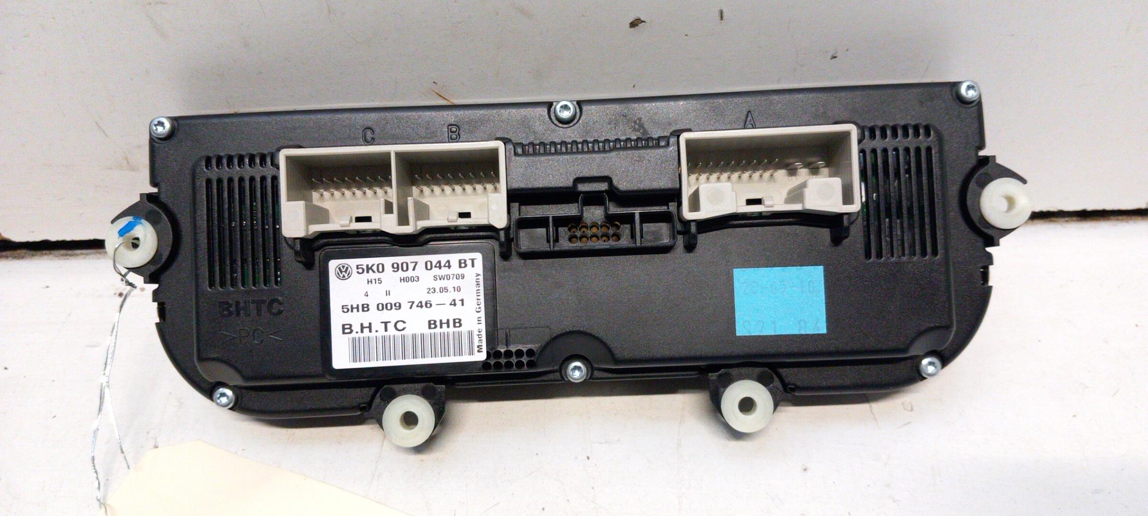 Commande chauffage VOLKSWAGEN GOLF 6 Essence - 1
