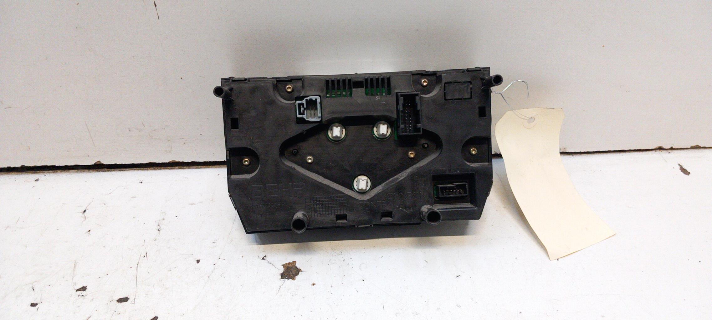 Commande chauffage PEUGEOT 206 PHASE 2 BREAK Diesel - 1