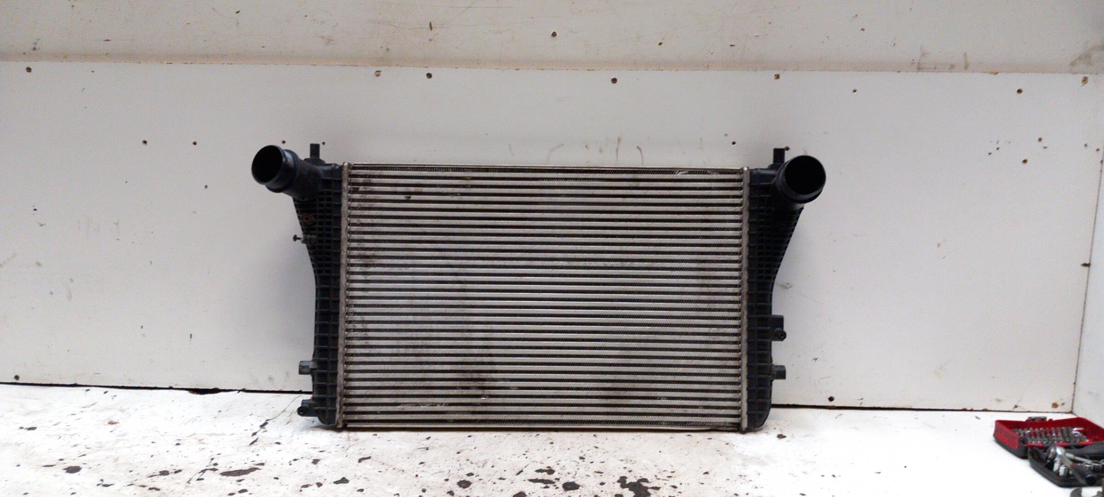 Scambiatore aria (Intercooler) VOLKSWAGEN GOLF 6 Gasolina - 1