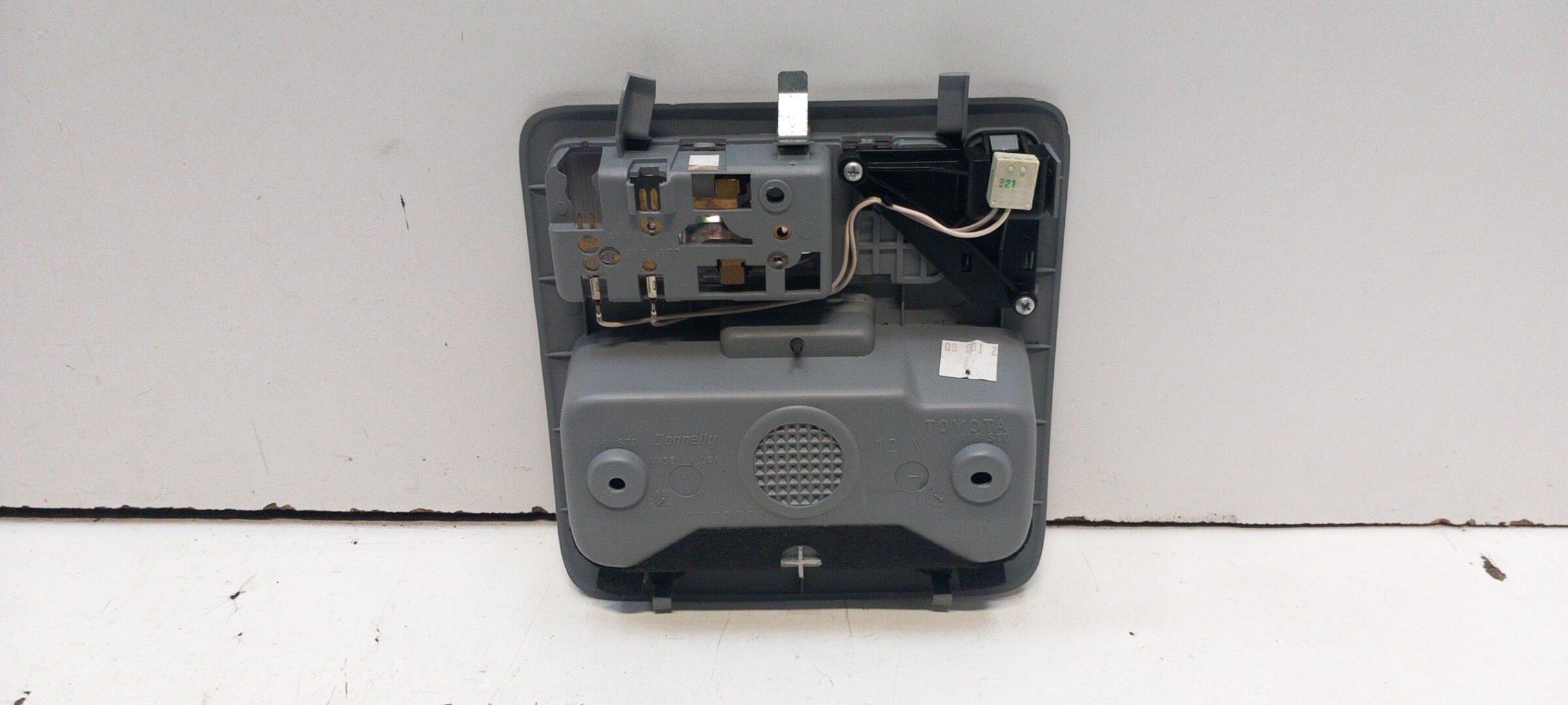 Eclairage de plafonnier TOYOTA RAV4 2 PHASE 1 Diesel - 1
