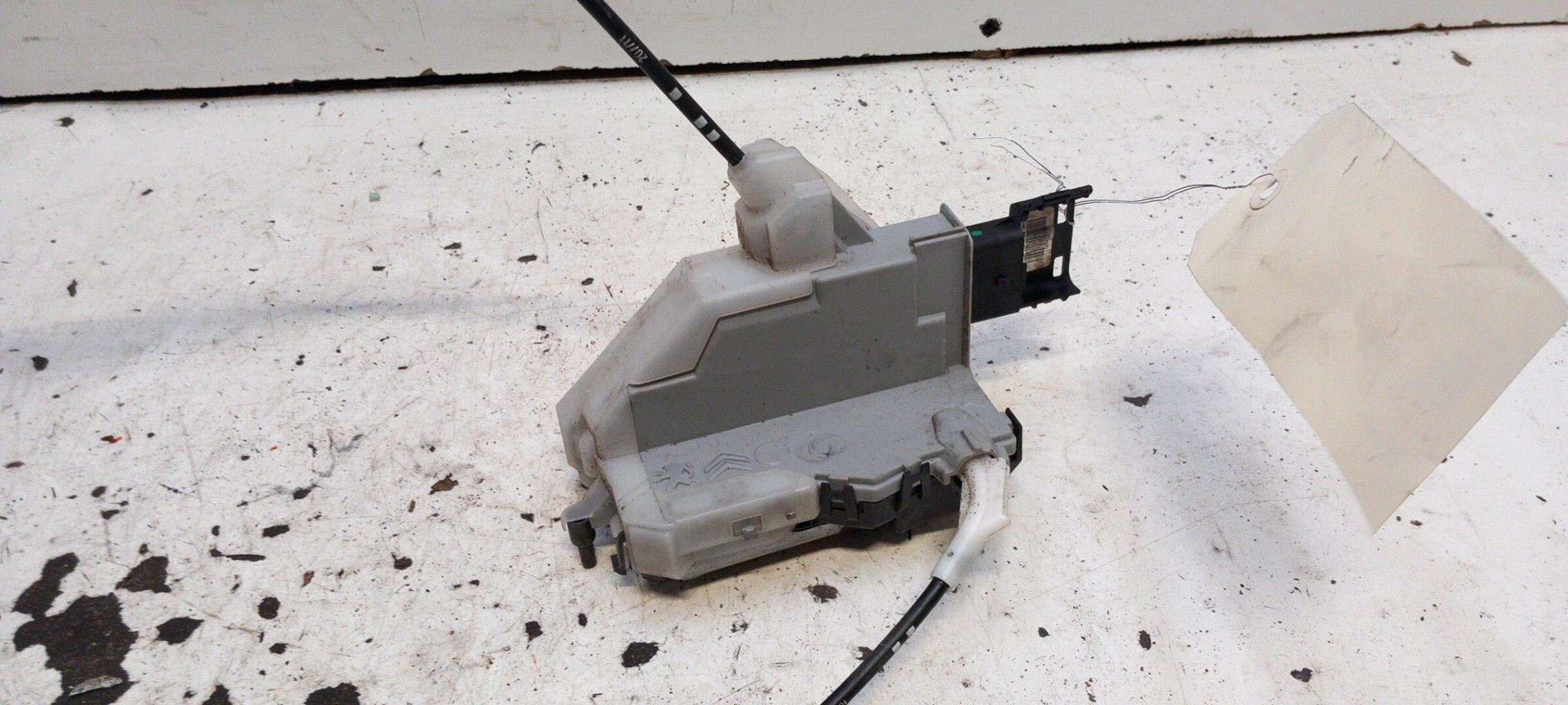 Chiusura centralizzata posteriore destra CITROEN C5 2 Diésel - 1