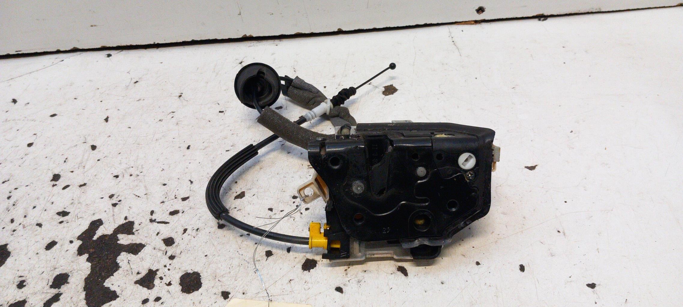 Chiusura centralizzata anteriore destra AUDI A1 1 SPORTBACK PHASE 1 Gasolina - 1