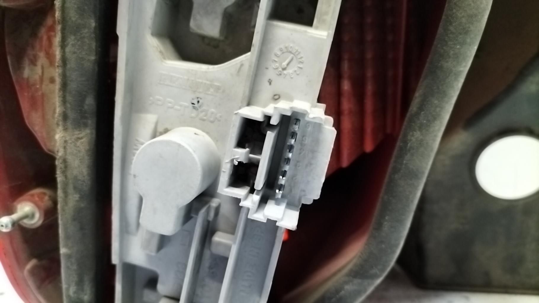 Fanale posteriore principale destro (luci) RENAULT MODUS PHASE 1 Diésel - 1