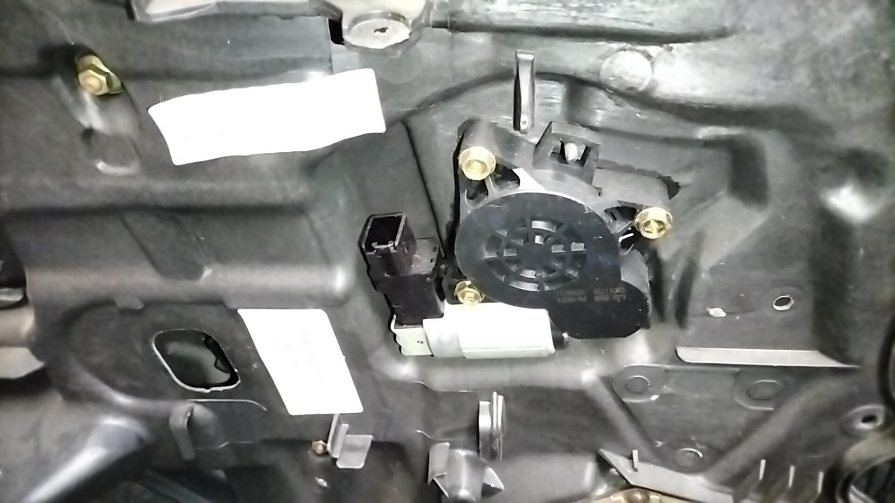 Alzacristalli elettrico posteriore sinistro MAZDA 6 1 PHASE 2 Diésel - 1