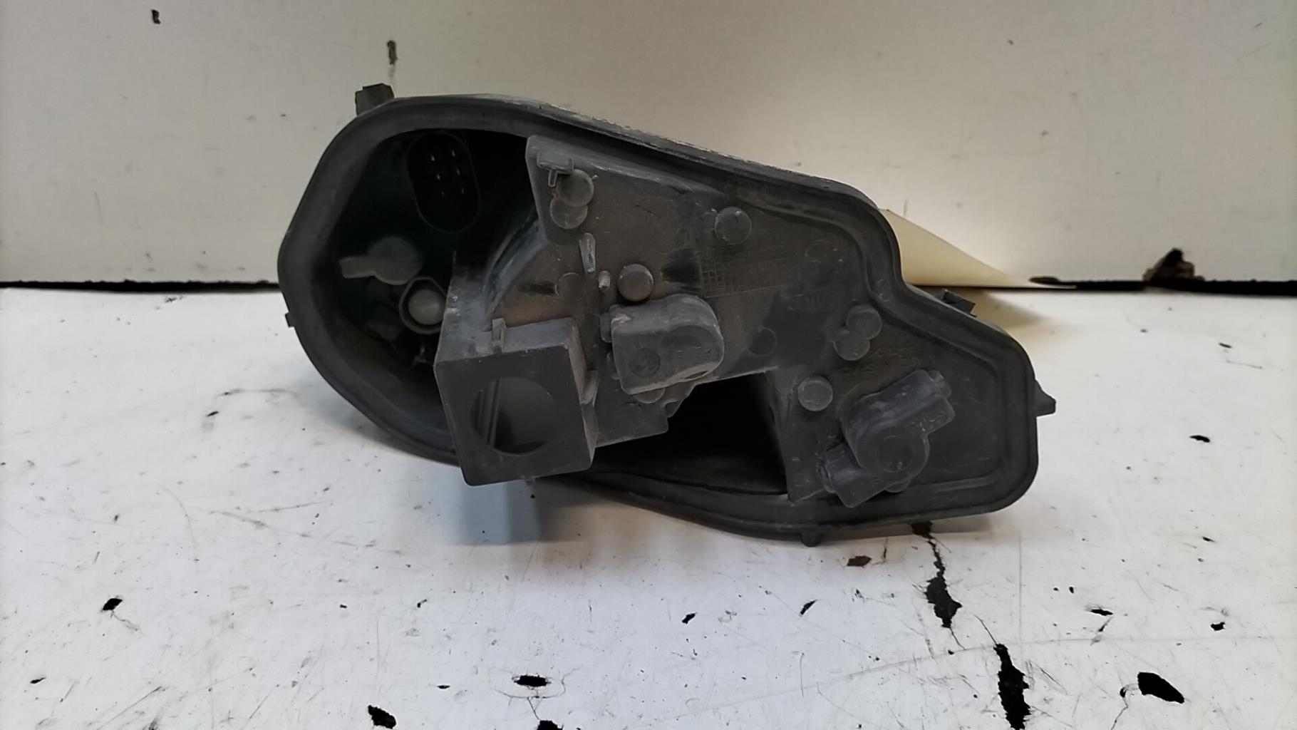 Base portalampade fanale posteriore destro SEAT IBIZA 4 PHASE 1 Diésel - 1