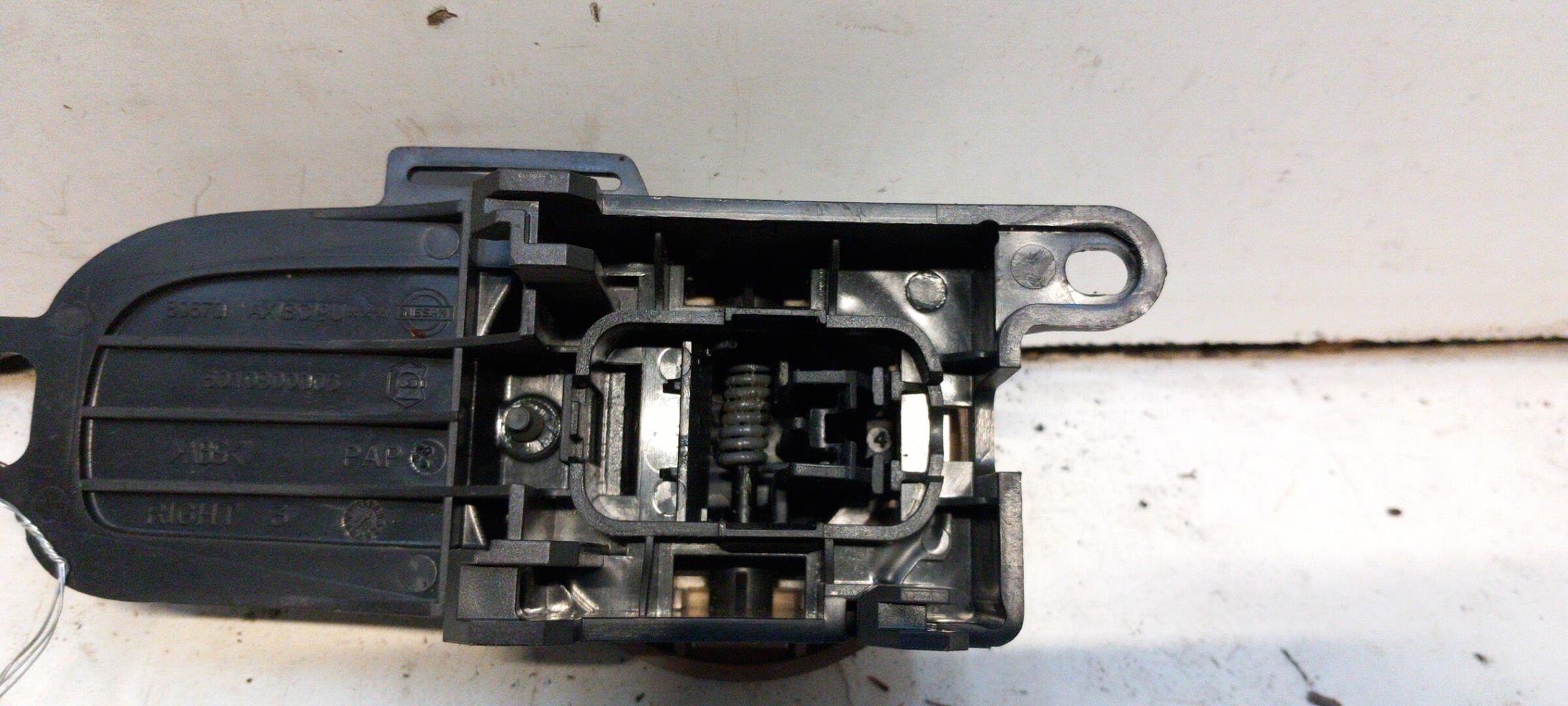 Maniglia interna posteriore destra NISSAN MICRA 3 PHASE 3 Gasolina - 1