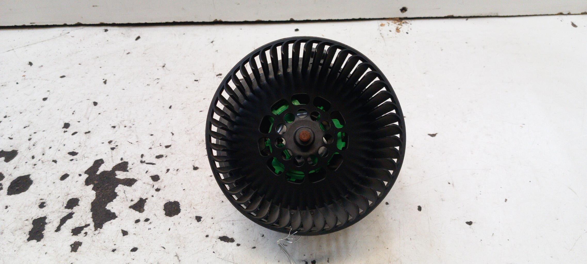 Pulseur d'air PEUGEOT 107 PHASE 2 Essence - 1