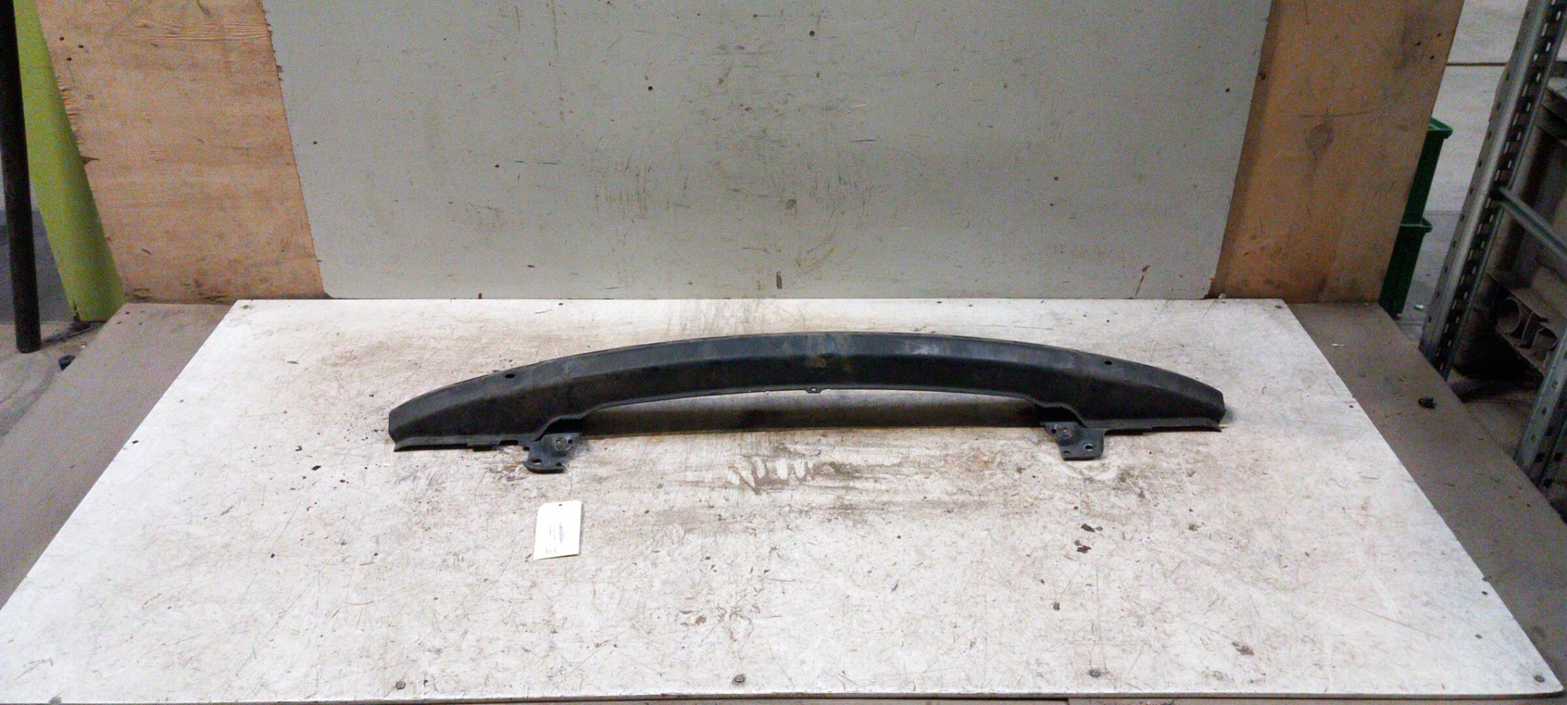 Traversa rinforzo paraurti anteriore VOLKSWAGEN GOLF 4 Gasolina - 1
