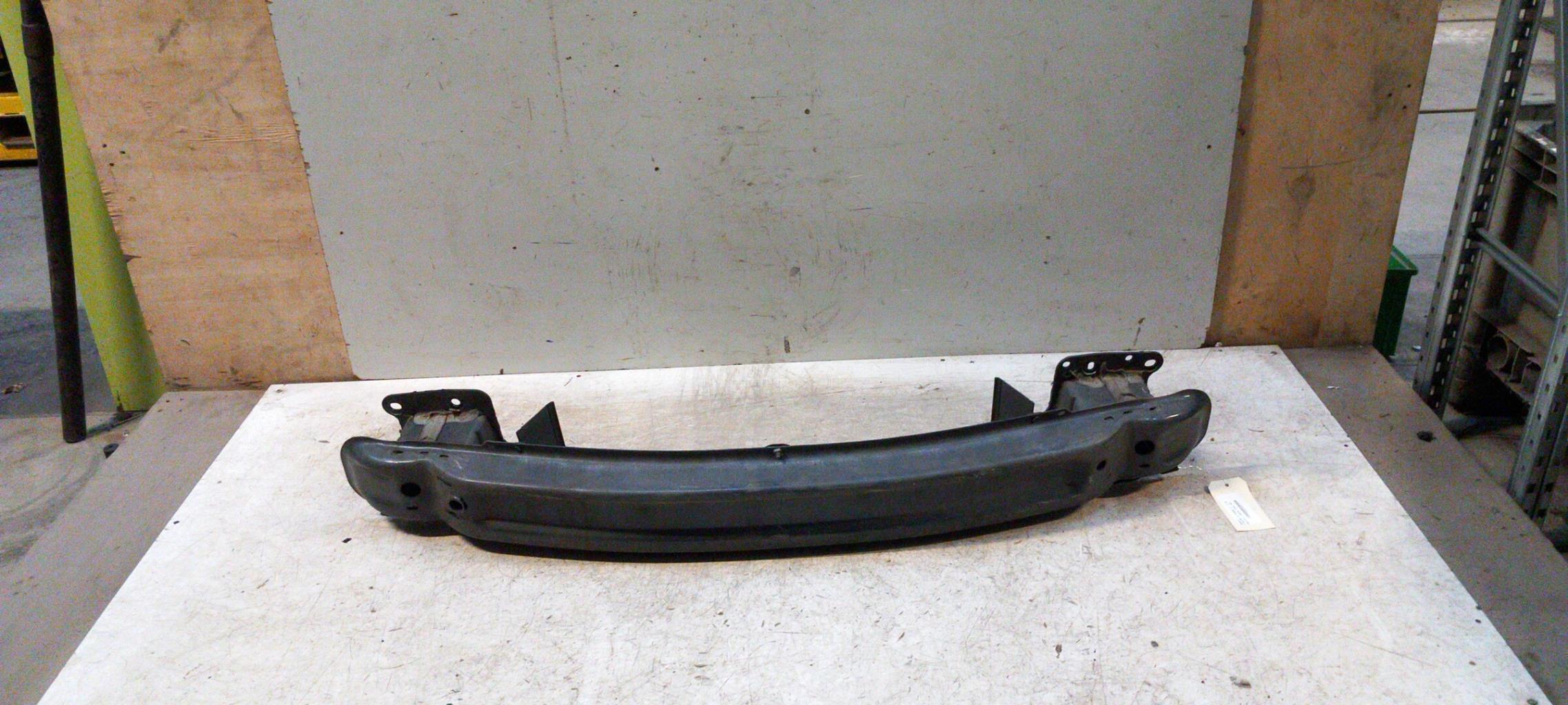 Traversa rinforzo paraurti anteriore RENAULT LAGUNA 2 PHASE 1  - 1