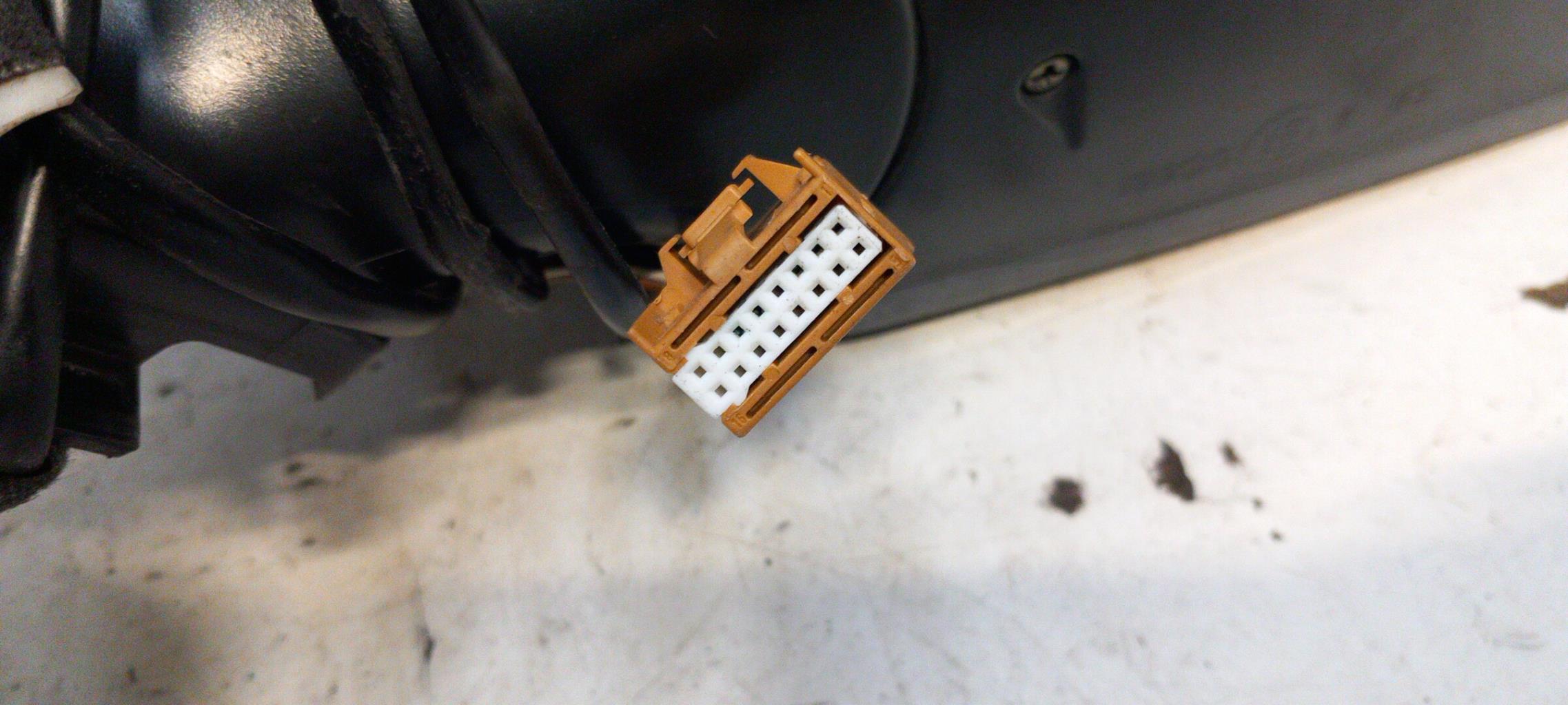 Retrovisor izquierdo AUDI A4 2 AVANT PHASE 2 BREAK Diésel - 1