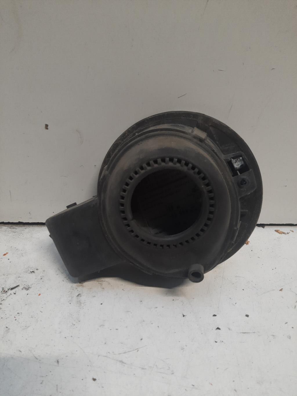 Sportello carburante VOLKSWAGEN GOLF 4 Gasolina - 1