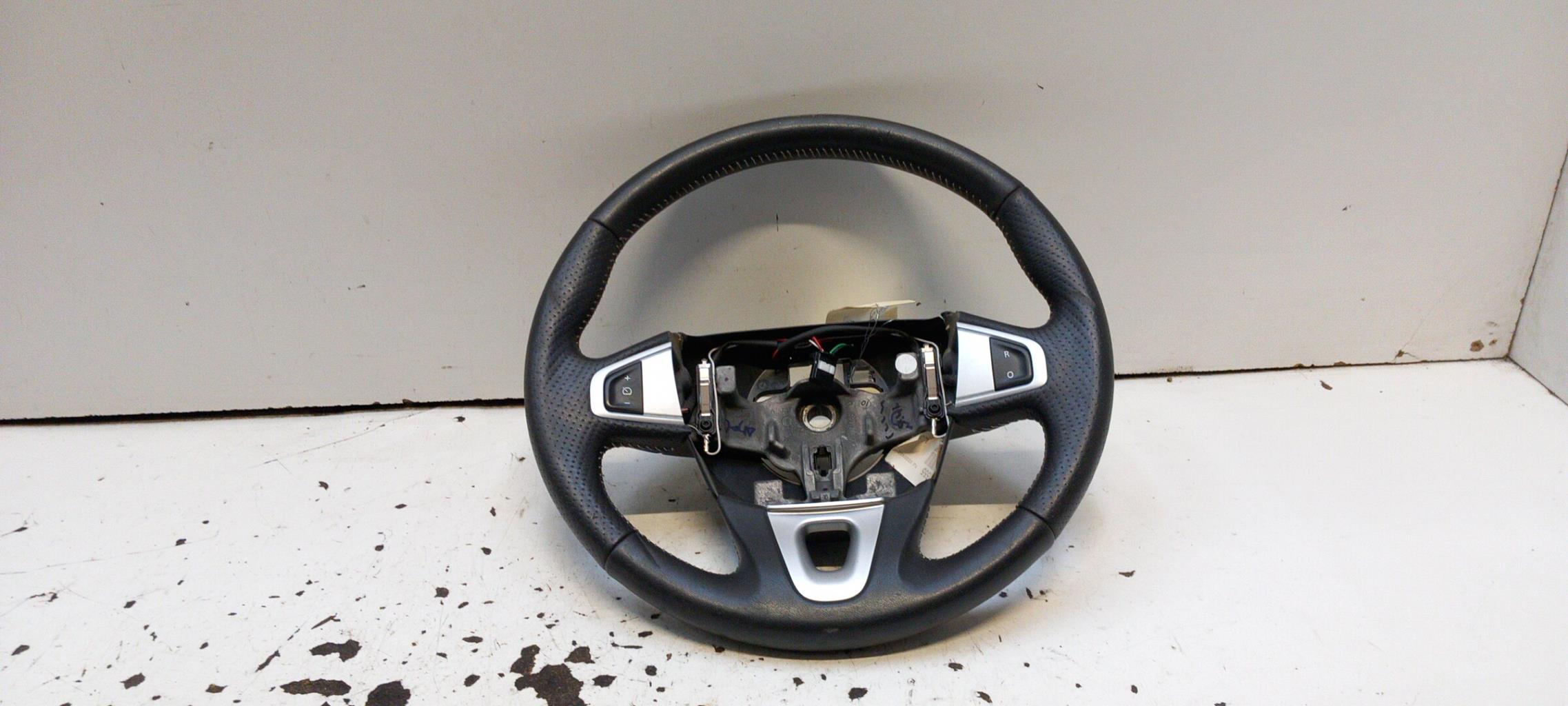 Volant RENAULT SCENIC 3 PHASE 1 Diesel - 1