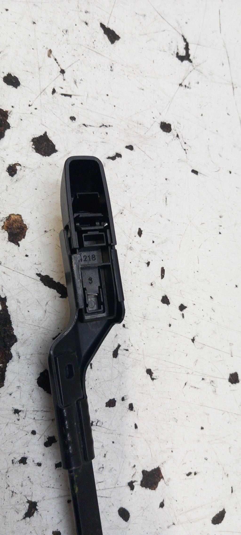 Braccio tergicristallo anteriore destro OPEL MERIVA B PHASE 1 Diésel - 1