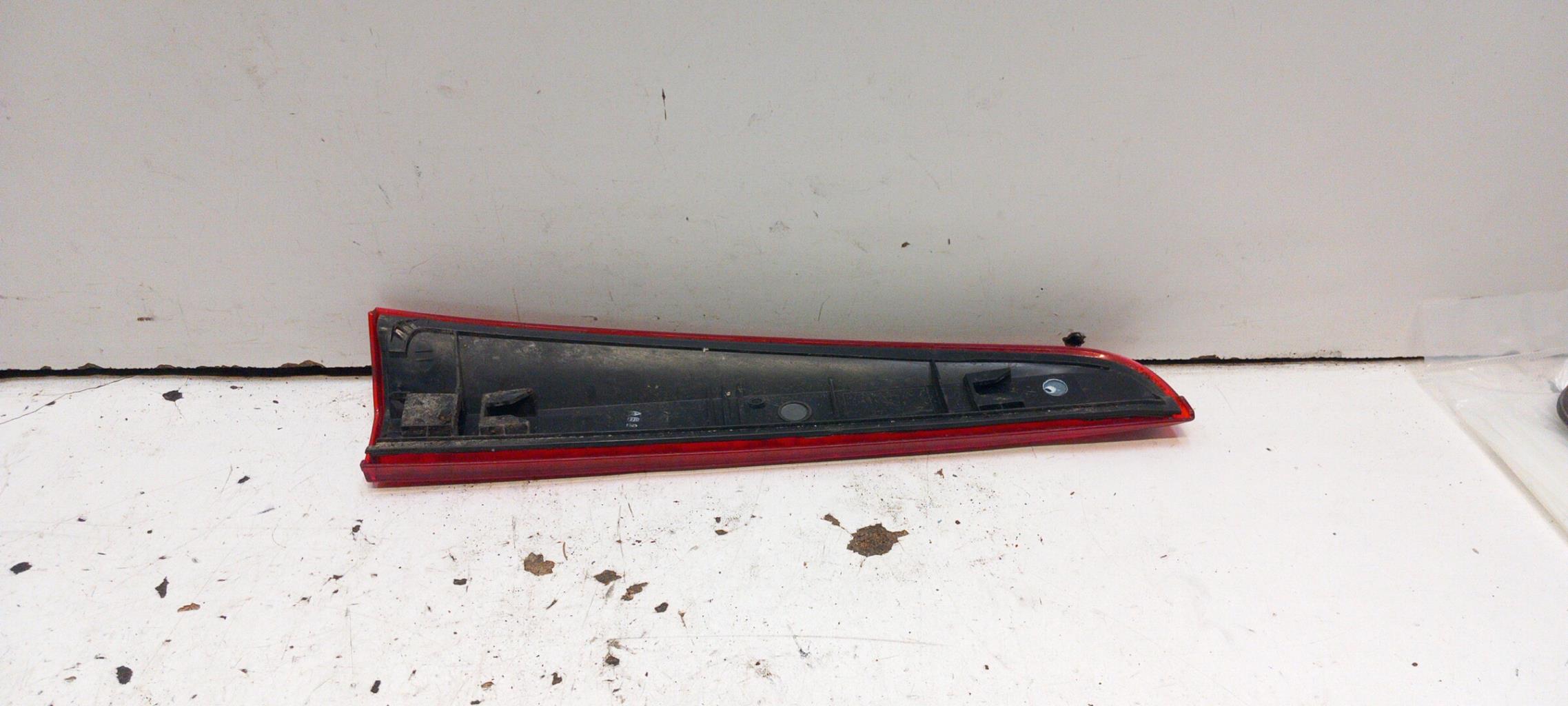 Fanale finto posteriore destro NISSAN NOTE 1 PHASE 1 Gasolina - 1