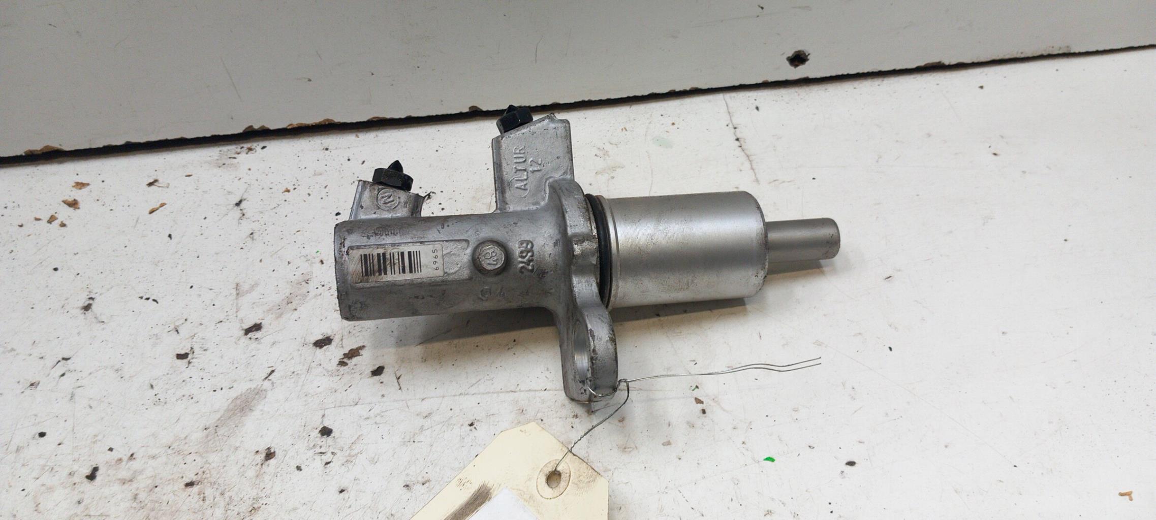 Maitre cylindre (freinage) AUDI A4 2 AVANT PHASE 2 BREAK Diesel - 1