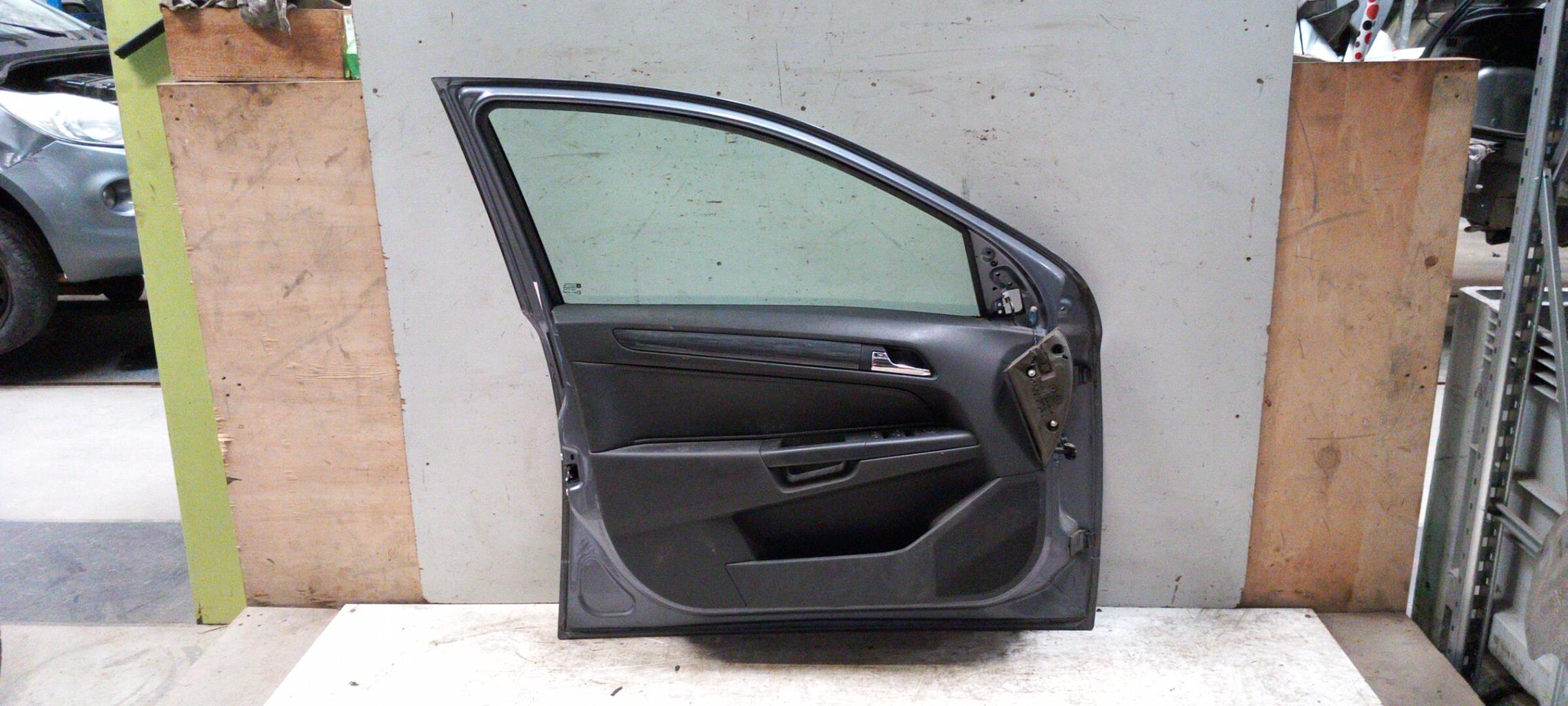 Portiera anteriore sinistra OPEL ASTRA H PHASE 1 Gasolina - 1