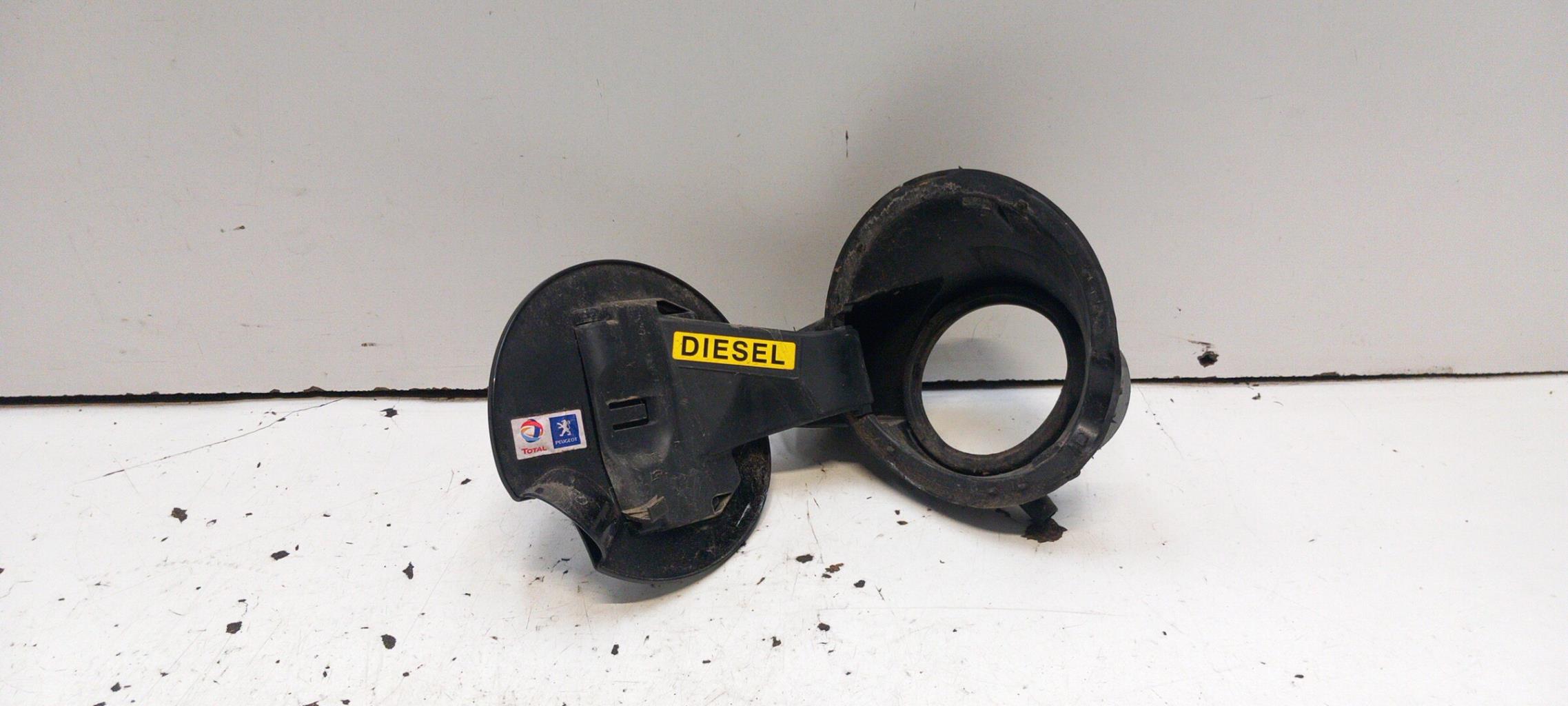 Sportello carburante PEUGEOT 5008 Diésel - 1