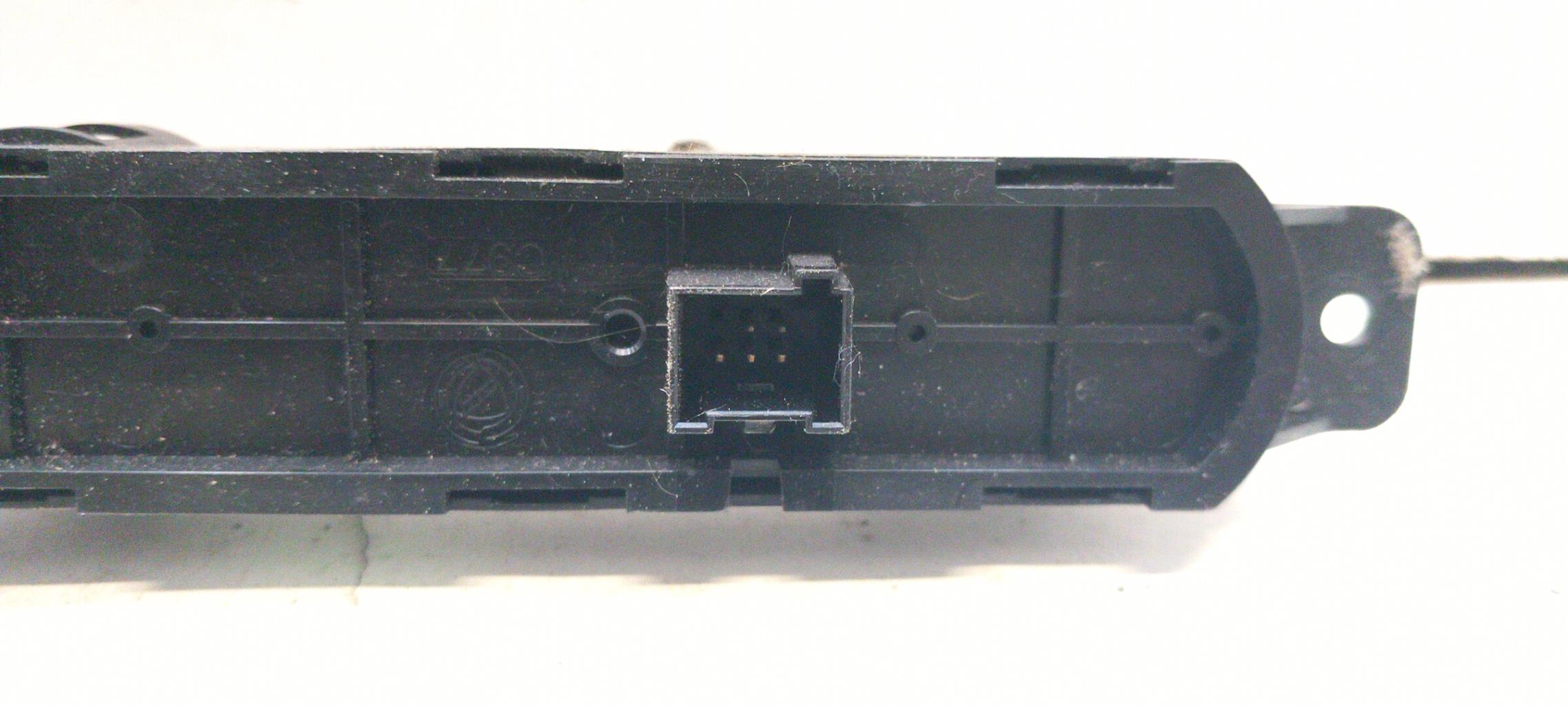 Interruttore luci emergenza FIAT 500 2 PHASE 1 Diésel - 1