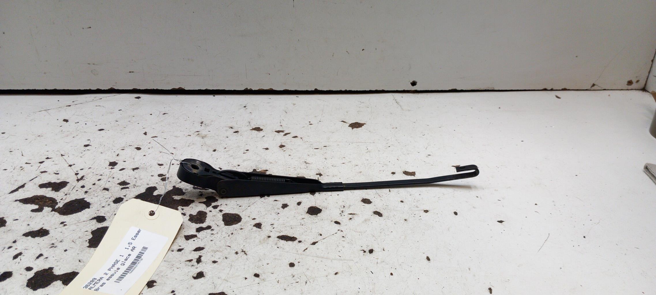 Braccio tergicristallo posteriore NISSAN ALMERA 2 PHASE 1 Gasolina - 1