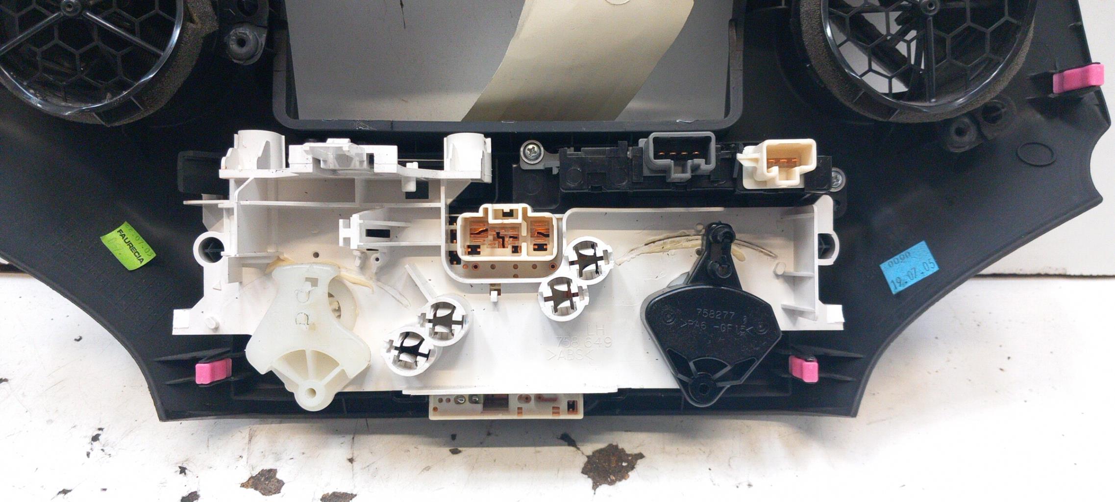 Commande chauffage TOYOTA YARIS 1 PHASE 2 Essence - 1
