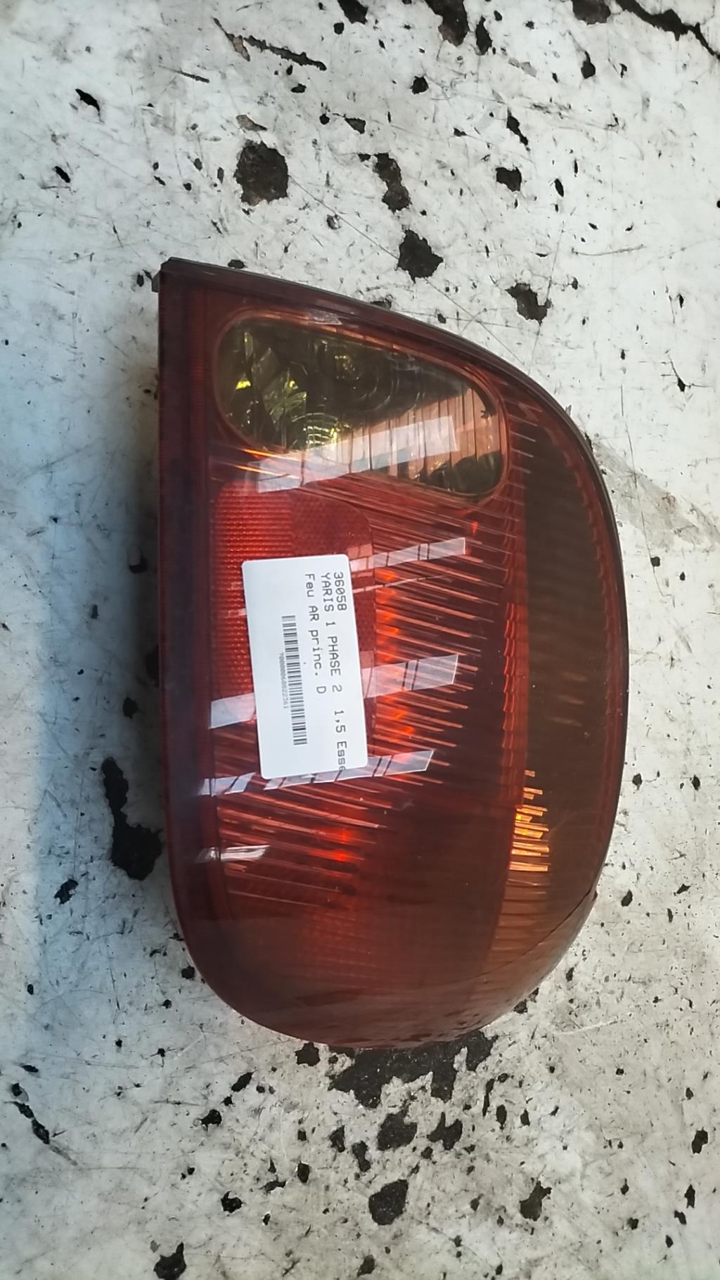 Fanale posteriore principale destro (luci) TOYOTA YARIS 1 PHASE 2 Gasolina - 1