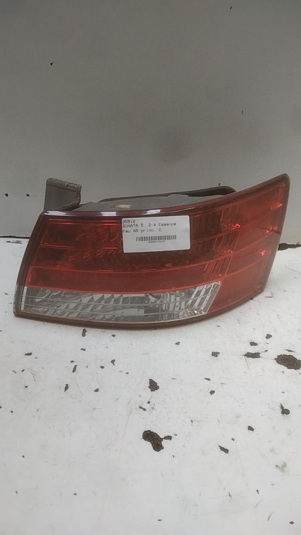 Fanale posteriore principale destro (luci) HYUNDAI SONATA 5 Gasolina - 1