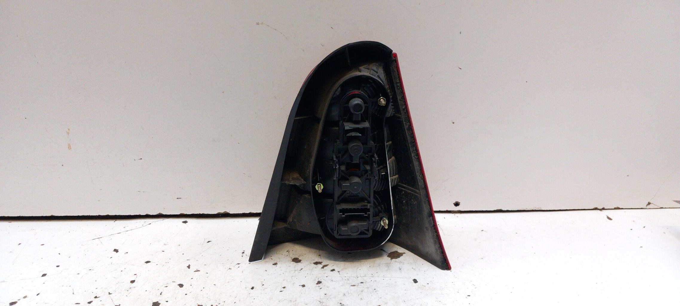 Fanale posteriore principale sinistro (luci) MERCEDES CLASSE A 168 PHASE 1 Gasolina - 1
