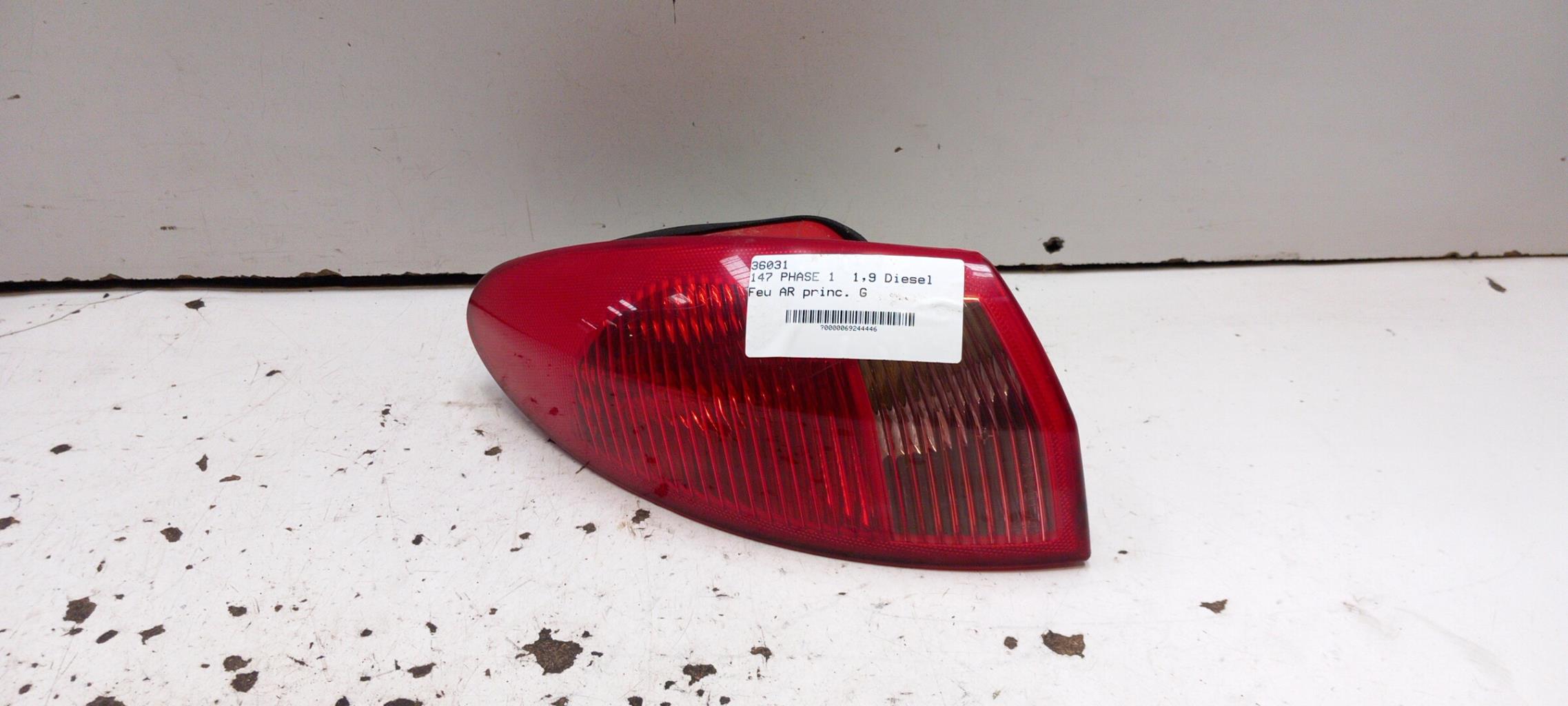Fanale posteriore principale sinistro (luci) ALFA ROMEO 147 PHASE 1 Diésel - 1