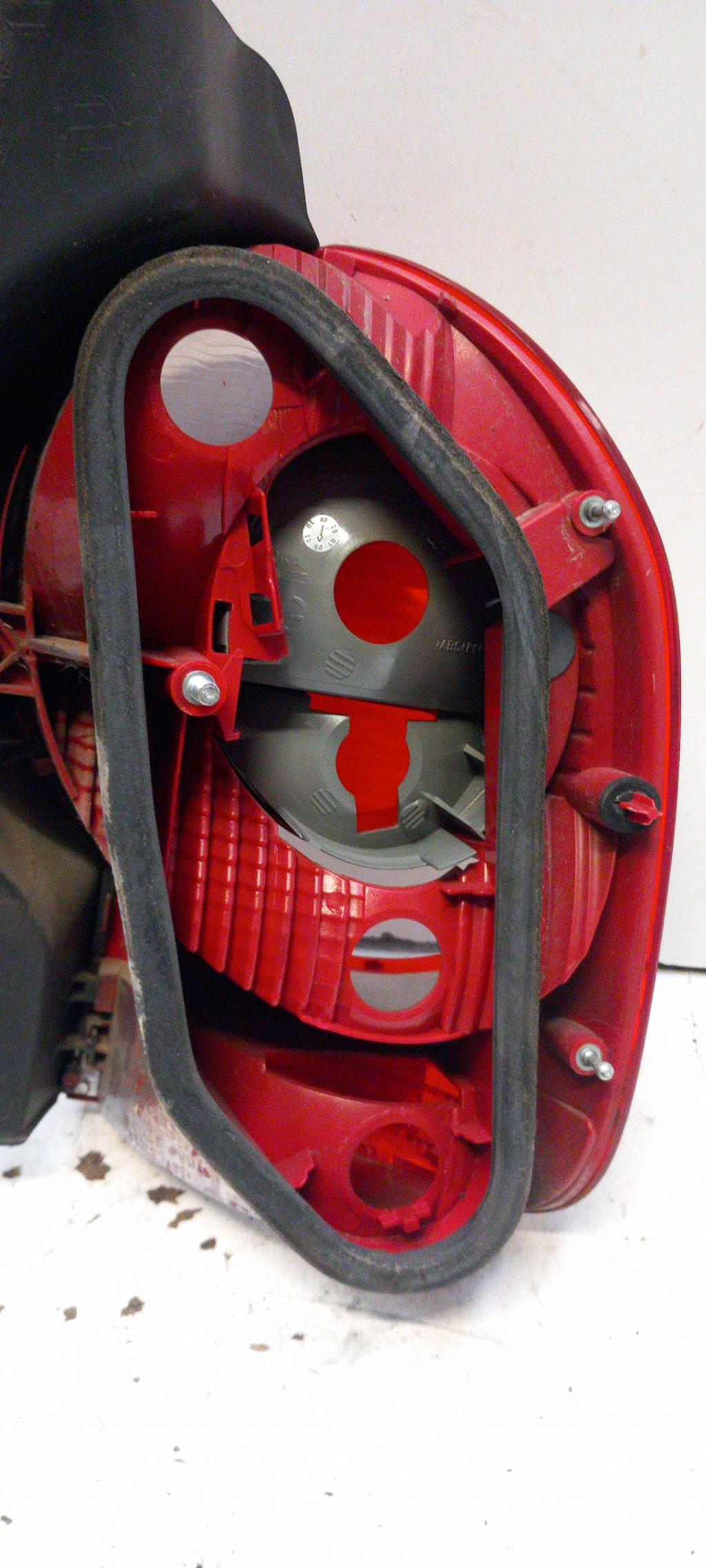 Fanale posteriore principale sinistro (luci) RENAULT MODUS PHASE 1 Diésel - 1