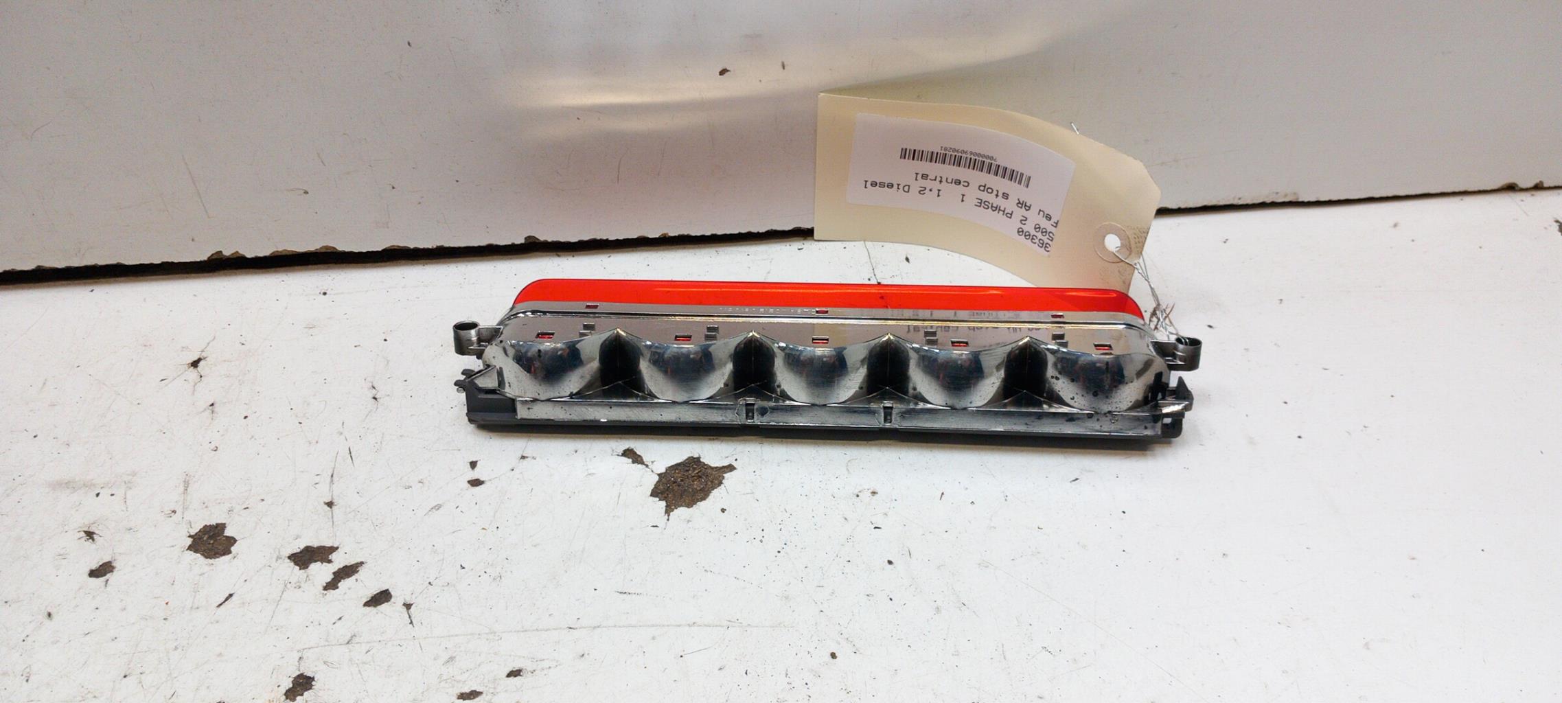 Luce stop centrale FIAT 500 2 PHASE 1 Diésel - 1