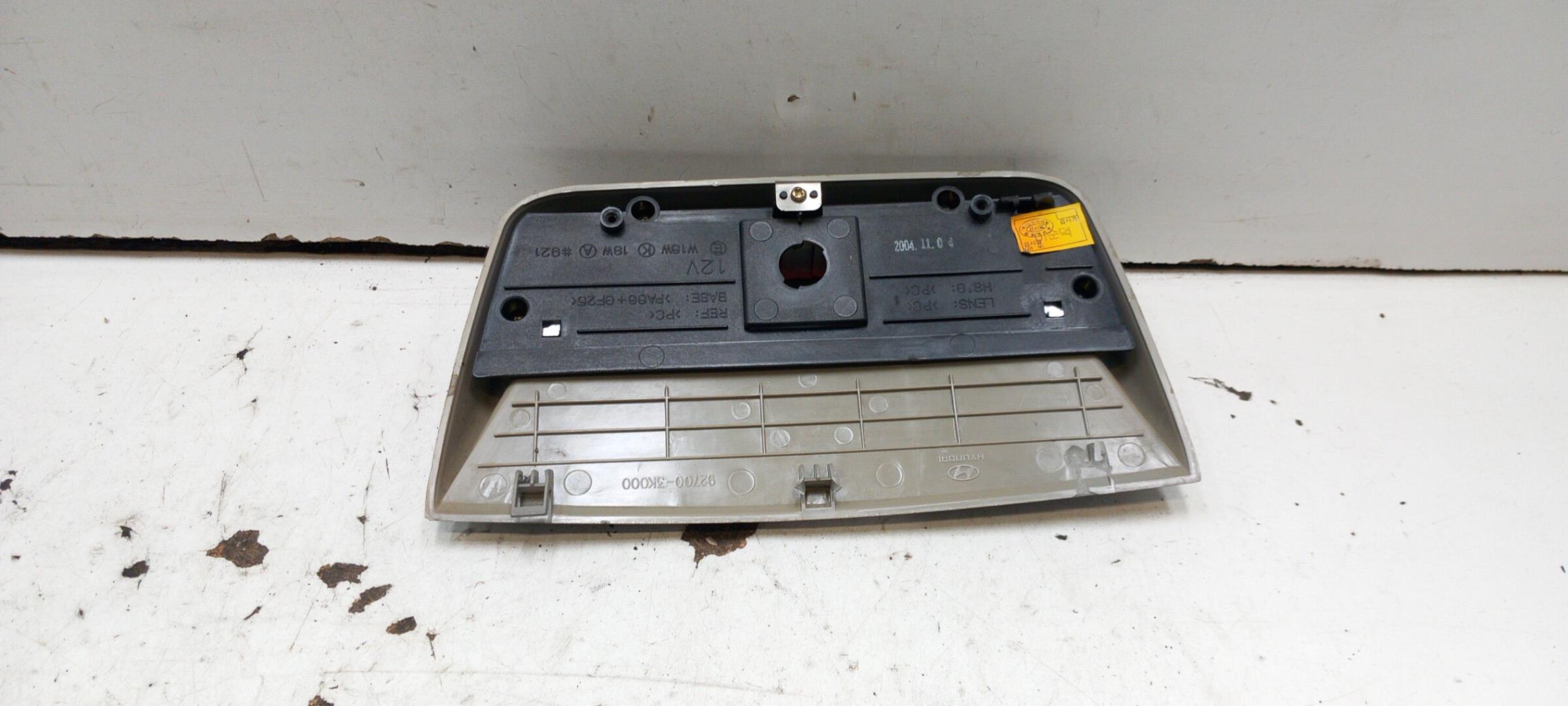 Luce stop centrale HYUNDAI SONATA 5 Gasolina - 1