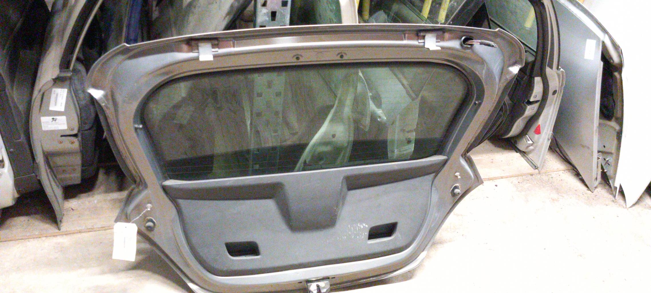 Portabagagli/Portellone posteriore OPEL CORSA D PHASE 1 Diésel - 1