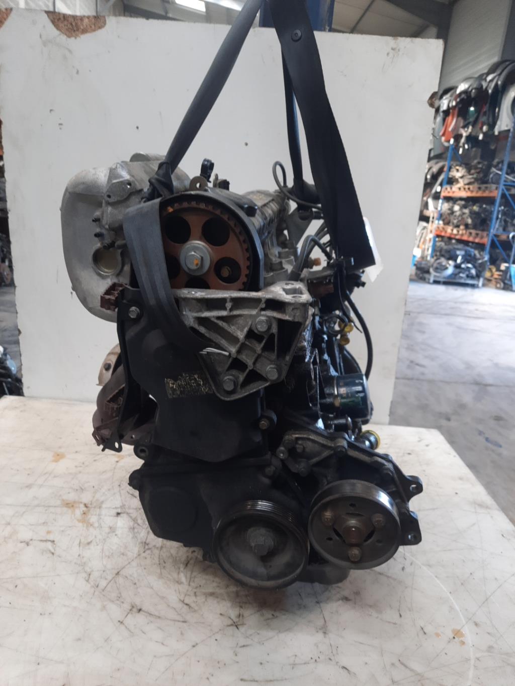 Moteur RENAULT CLIO 1 PHASE 2 Essence - 1