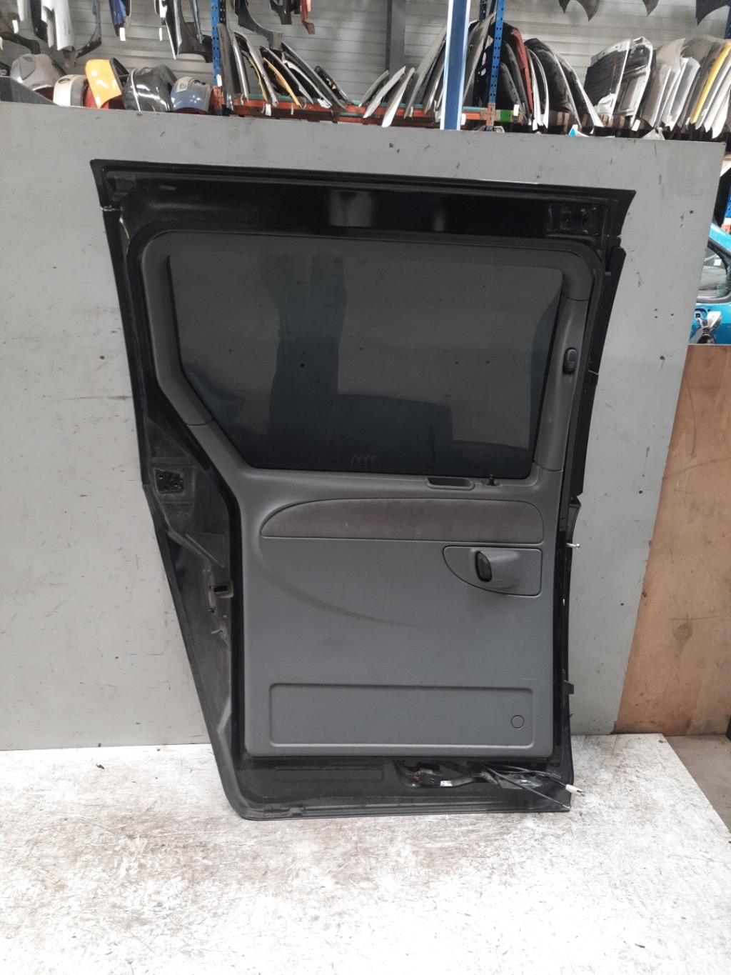 Portiera posteriore sinistra CHRYSLER GRAND VOYAGER 4 PHASE 2 Diésel - 1