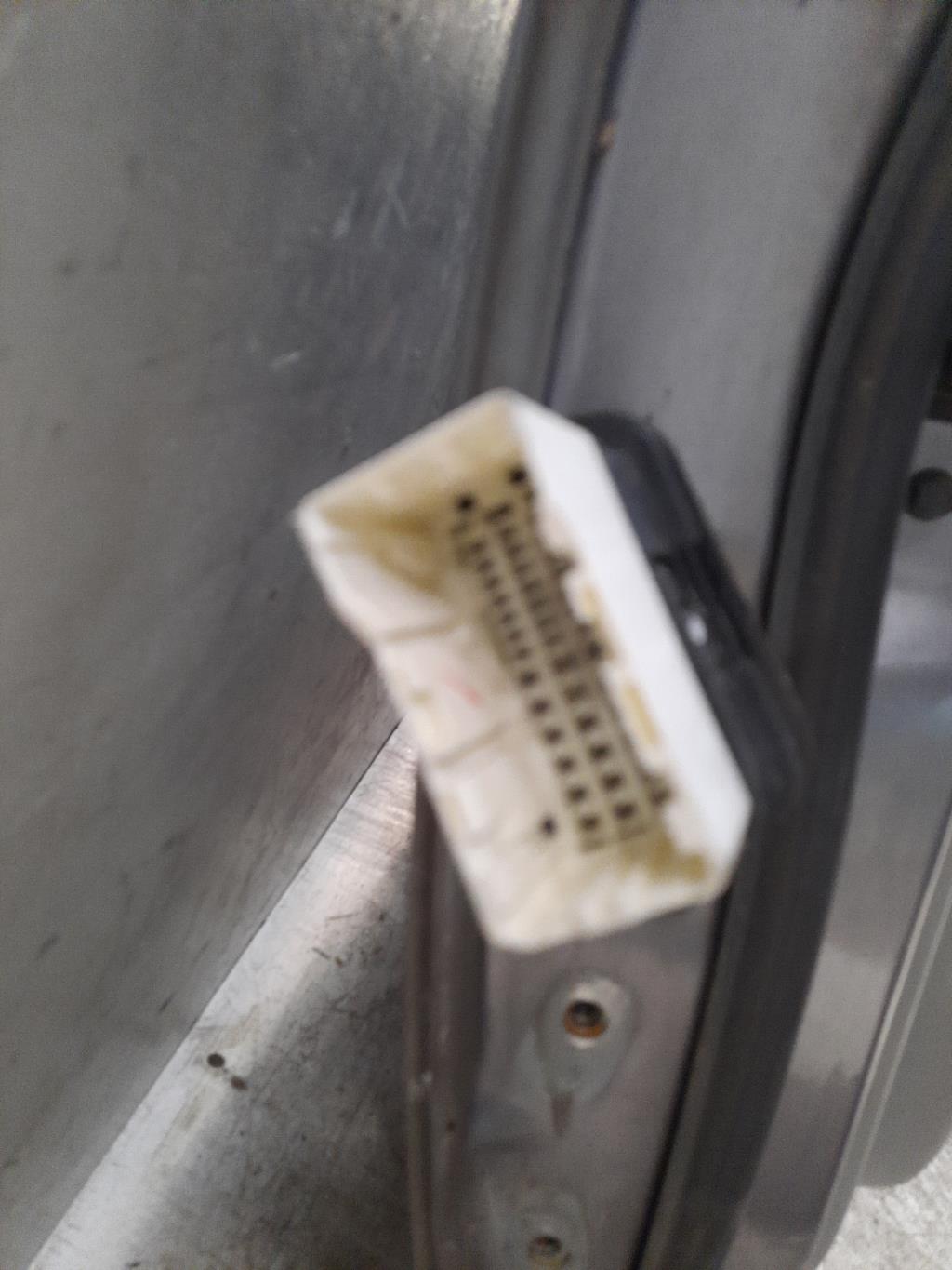 Portiera anteriore destra HYUNDAI SONATA 5 Gasolina - 1
