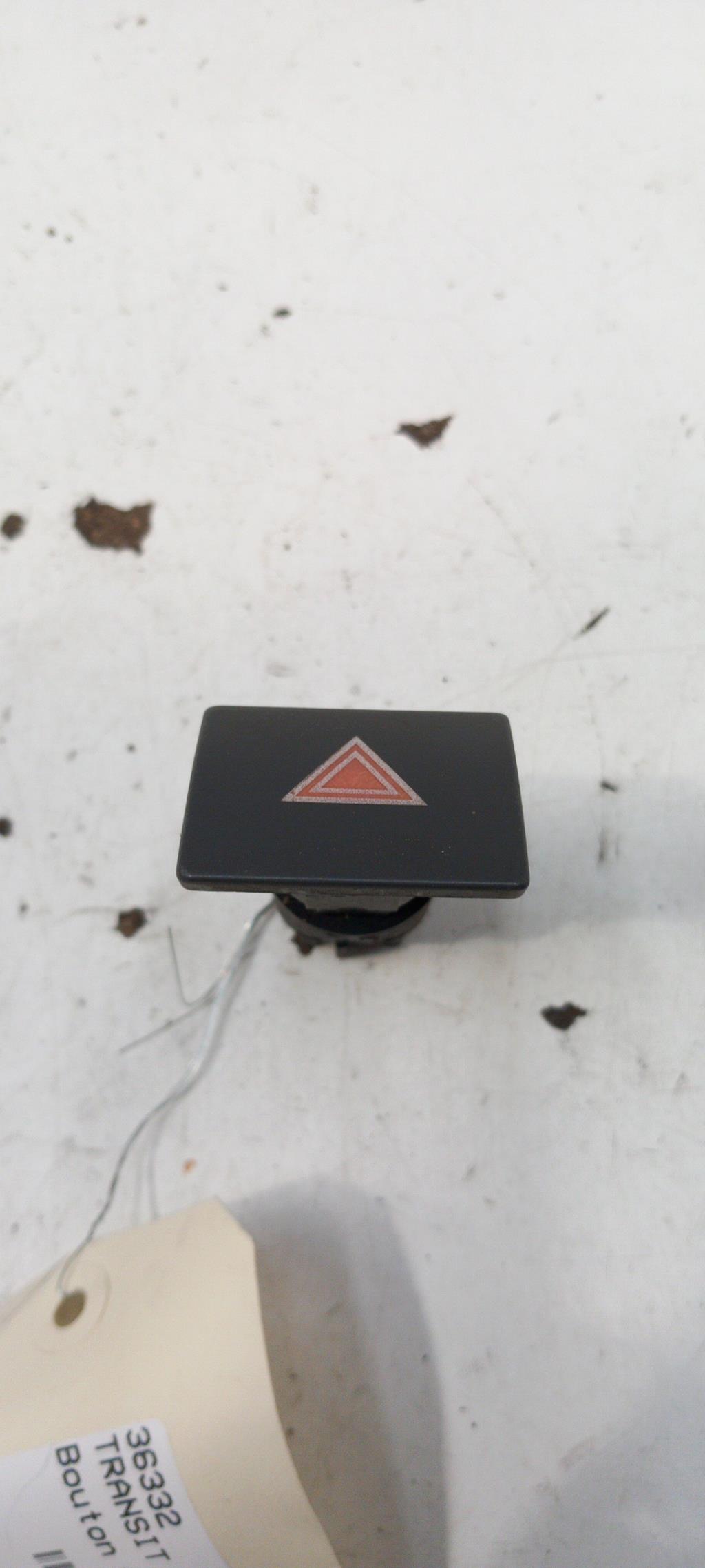 Bouton de warning FORD TRANSIT CONNECT 1 PHASE 1 Diesel - 1